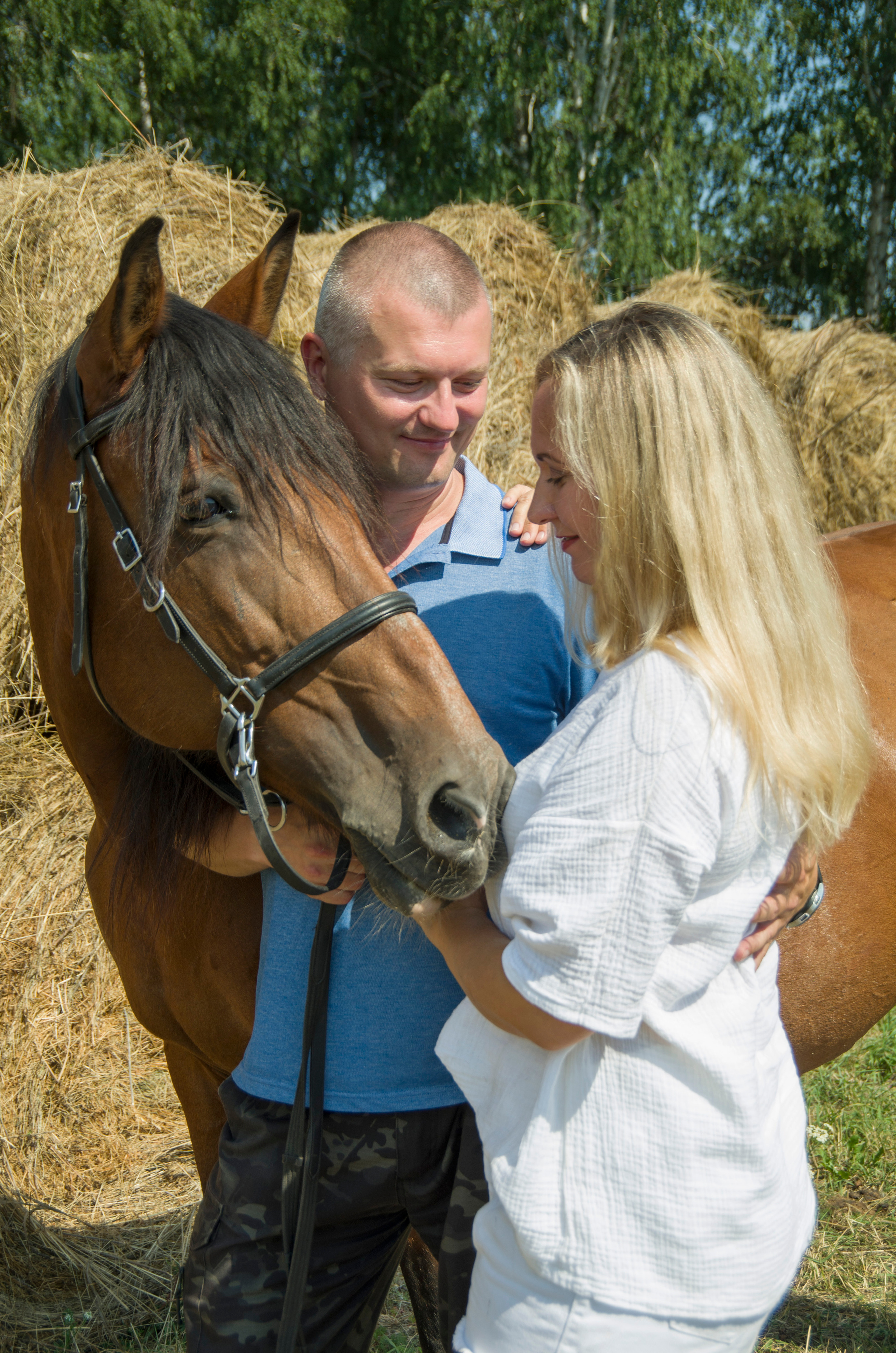Семейная фотосессия. Фотограф Марина Доглядная Челябинск фотосессии с лошадьми, мотоциклами