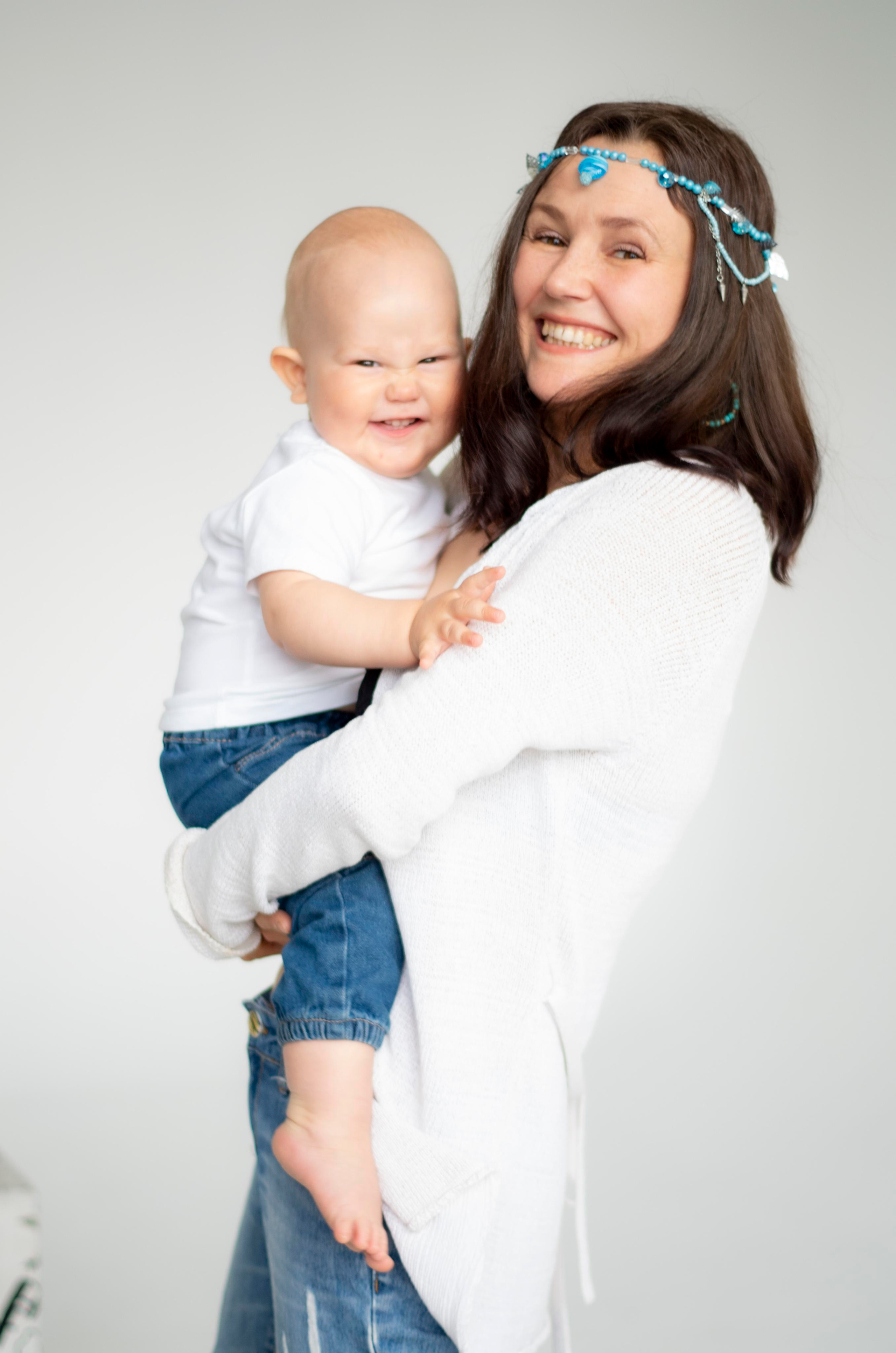 Семейная фотосессия. Фотограф Марина Доглядная Челябинск фотосессии с лошадьми, мотоциклами