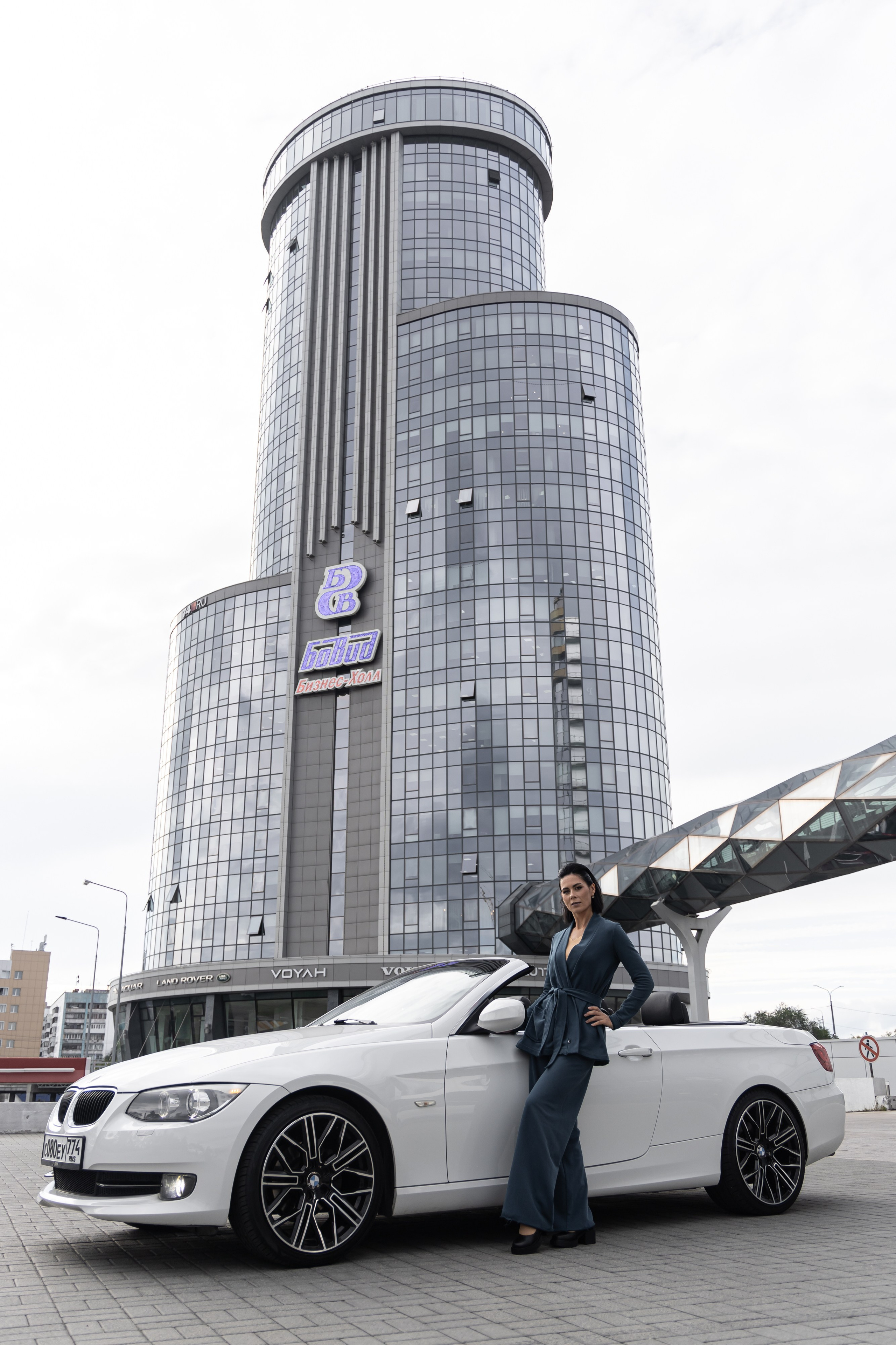 Кабриолет БМВ. Фотограф свадебный, репортажный, индивидуальный, фото для маркетплейсов, брендов, автосалонов