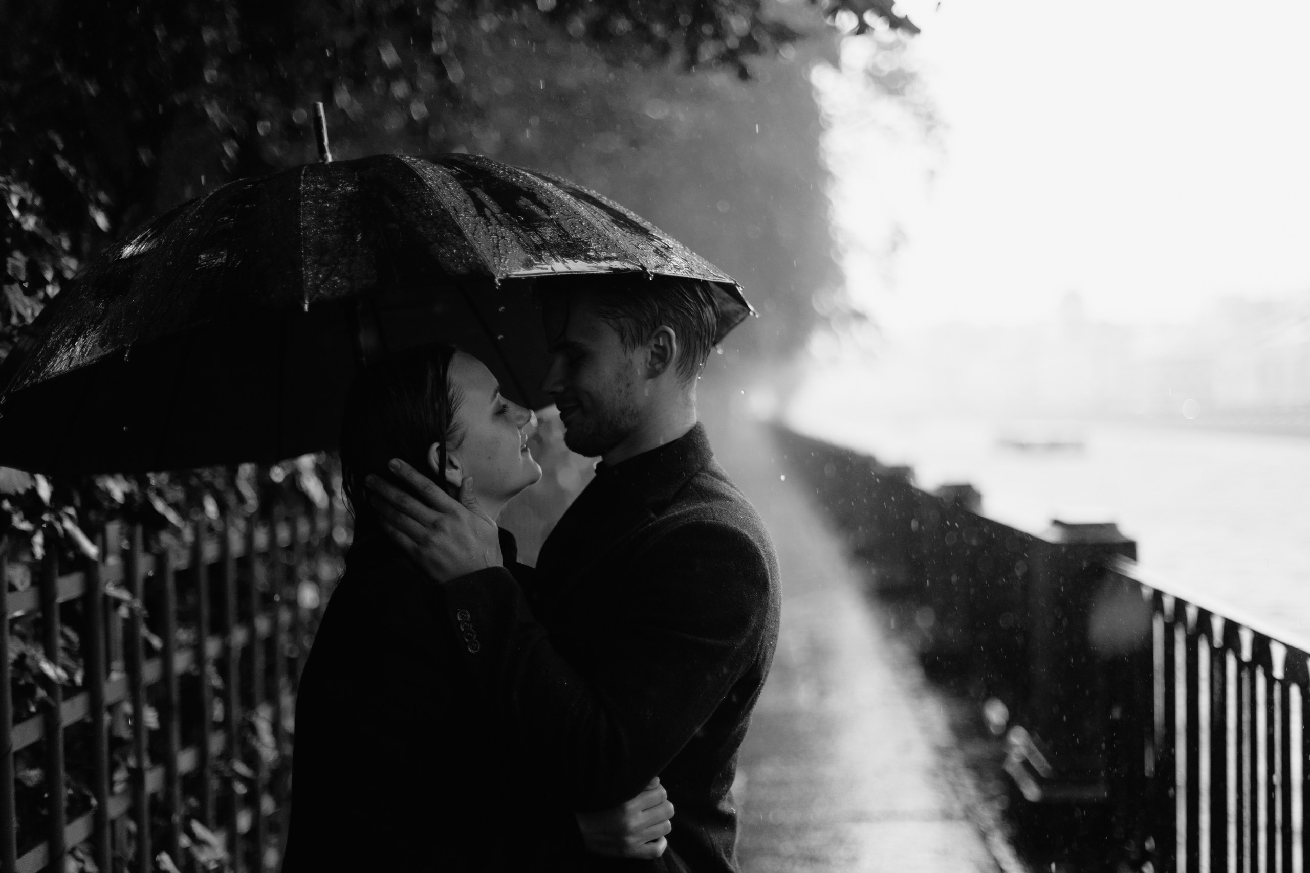 Петербургский дождь. Свадебный фотограф в Санкт-Петербурге Алексеев Сергей