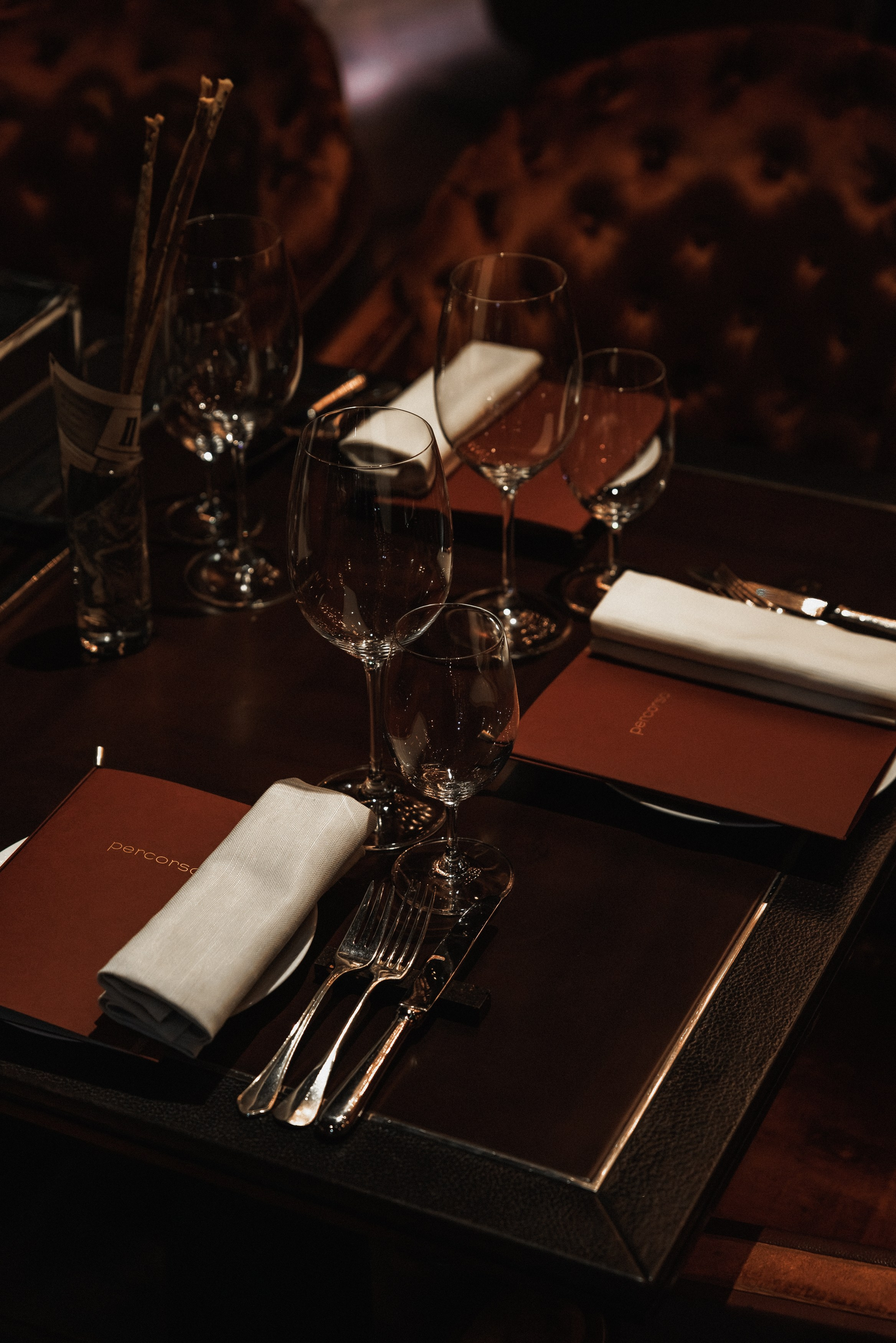 Four Seasons Lion Palace St. Petersburg 5* — МегаФон. Коммерческий фотограф в Санкт-Петербурге | Фуд, интерьерная и рекламная съемка | Влад Жолудев