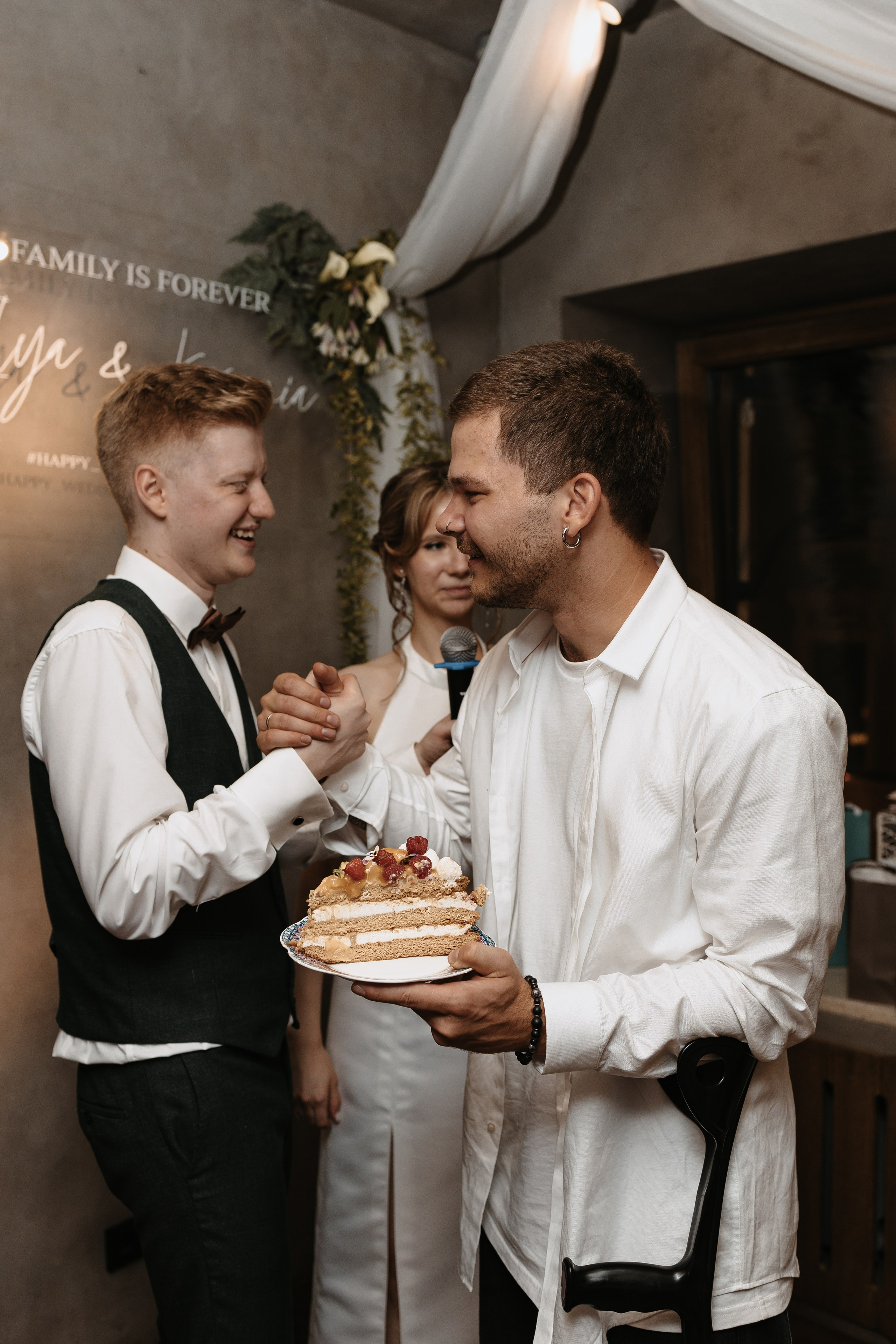 Илья и Ксюша (2024). Свадебный и семейный фотограф в Москве Яна Шувалова