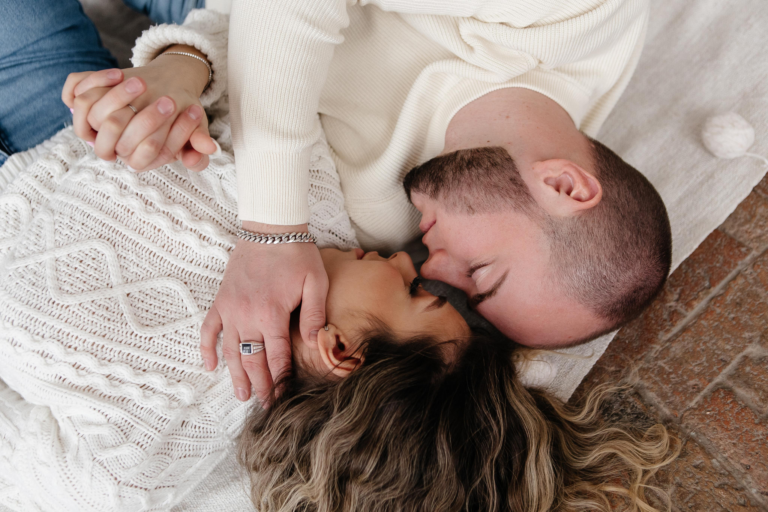 В его руках — моё сердце…. Свадебный фотограф в Челябинске Оксана Мишакова