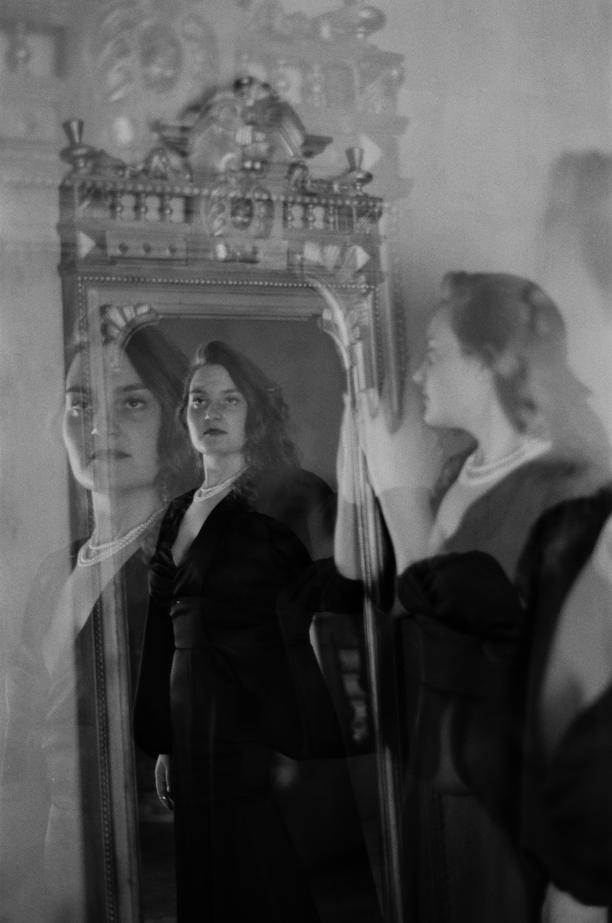 Elizabeth — episode 2. Пленочный фотограф