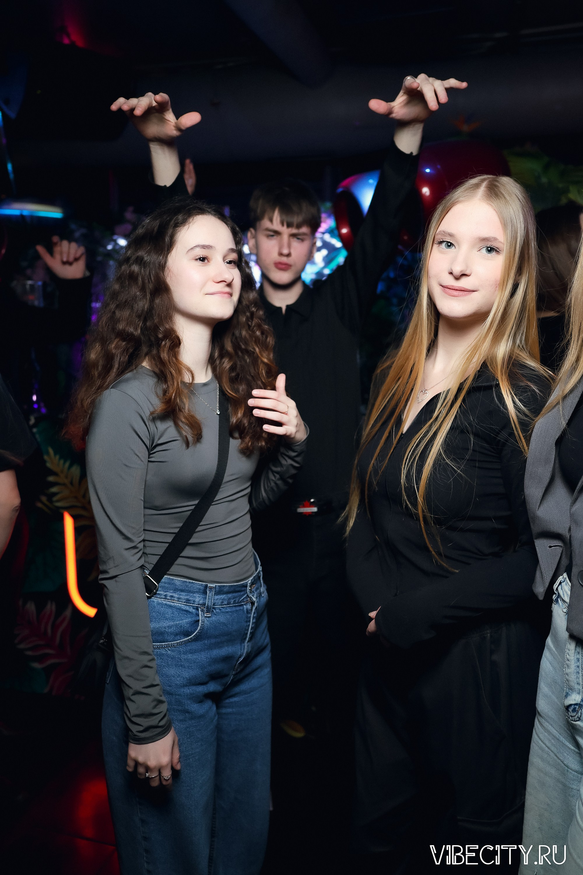 DOUBLE U. VIBECITY.RU Вайб Сити Ру Фоторепортажи Фотоотчеты Калининград