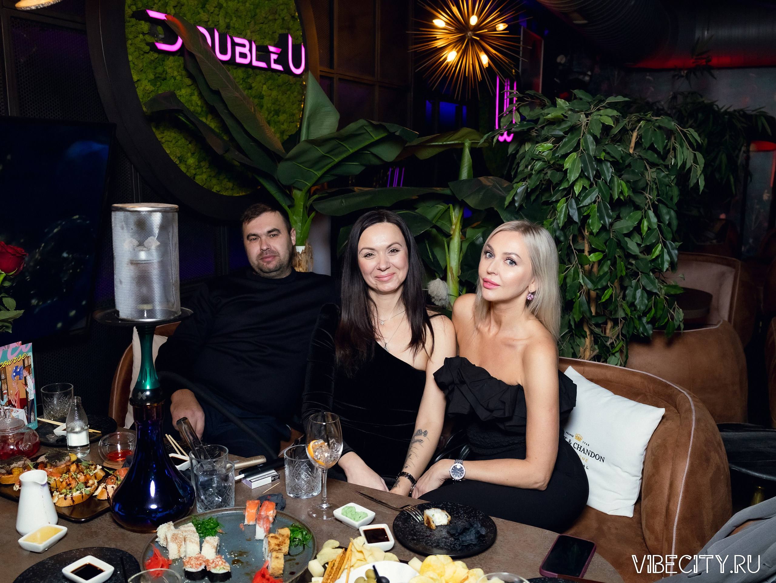 DOUBLE U. VIBECITY.RU Вайб Сити Ру Фоторепортажи Фотоотчеты Калининград