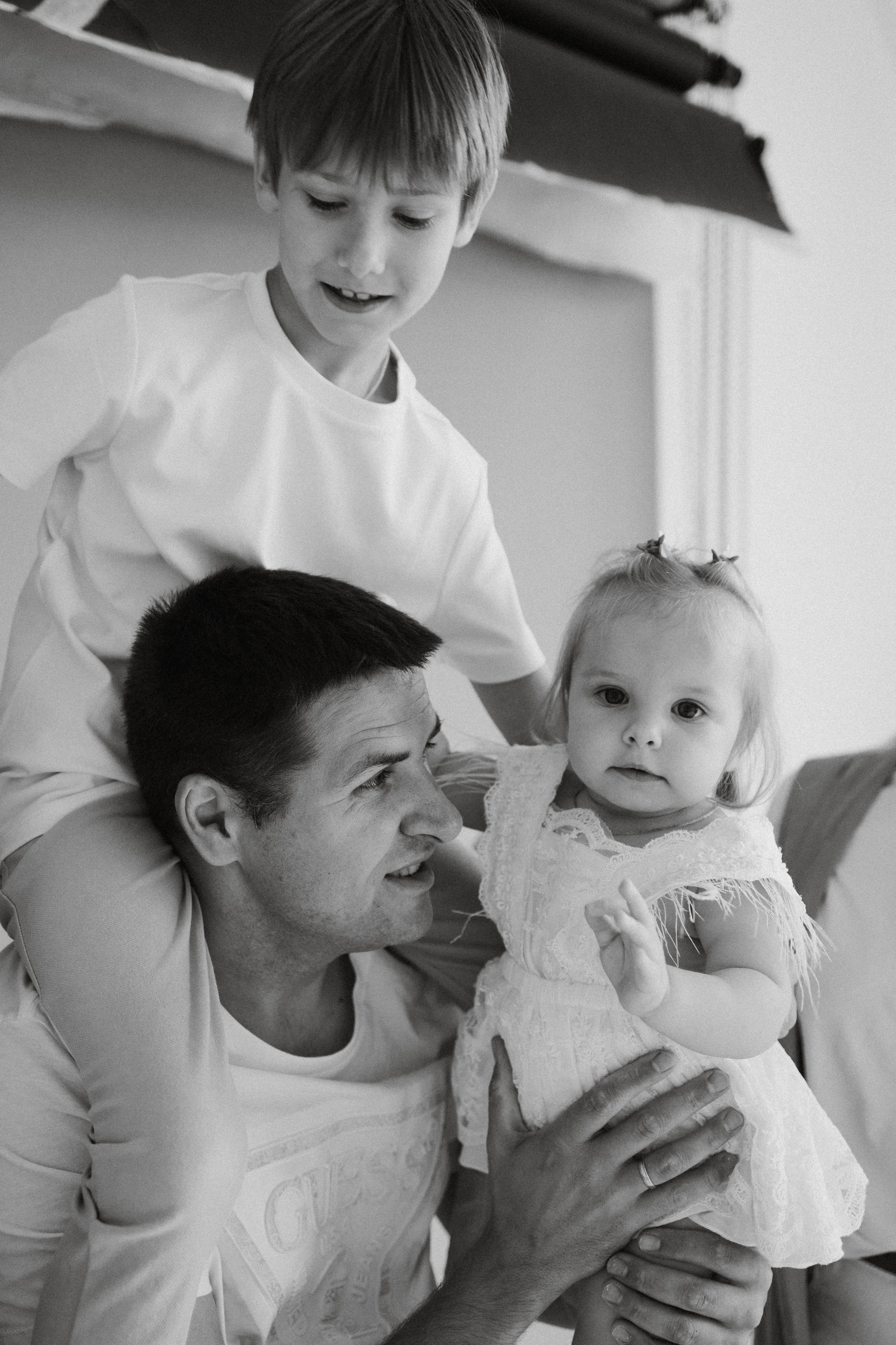 Семейная фотосъемка на годик. Семейный видеограф в Москве Элина Ладова