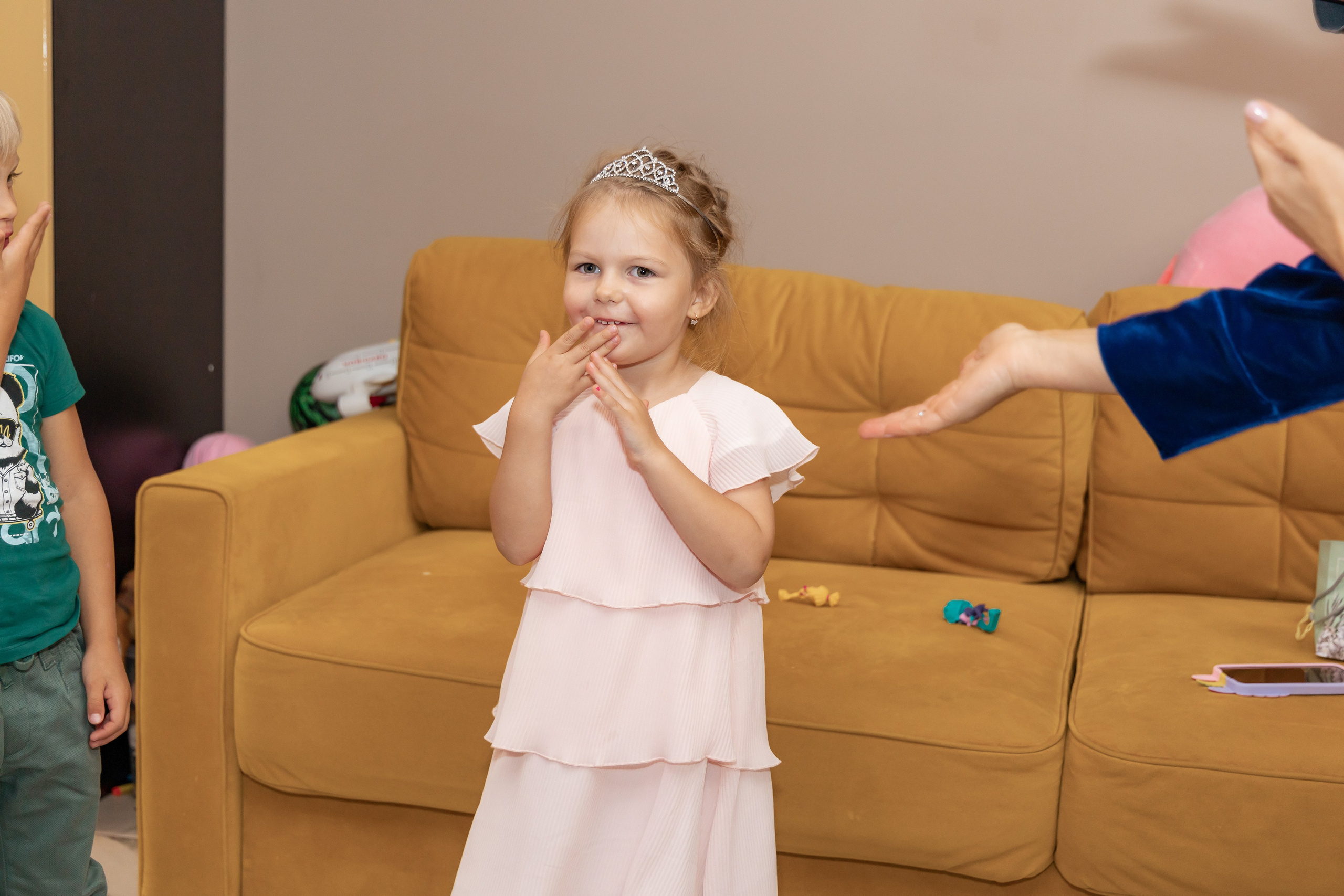 День Рождения в Доме. Свадебный фотограф в городе Подольск МО и Москва Крылова Ирина