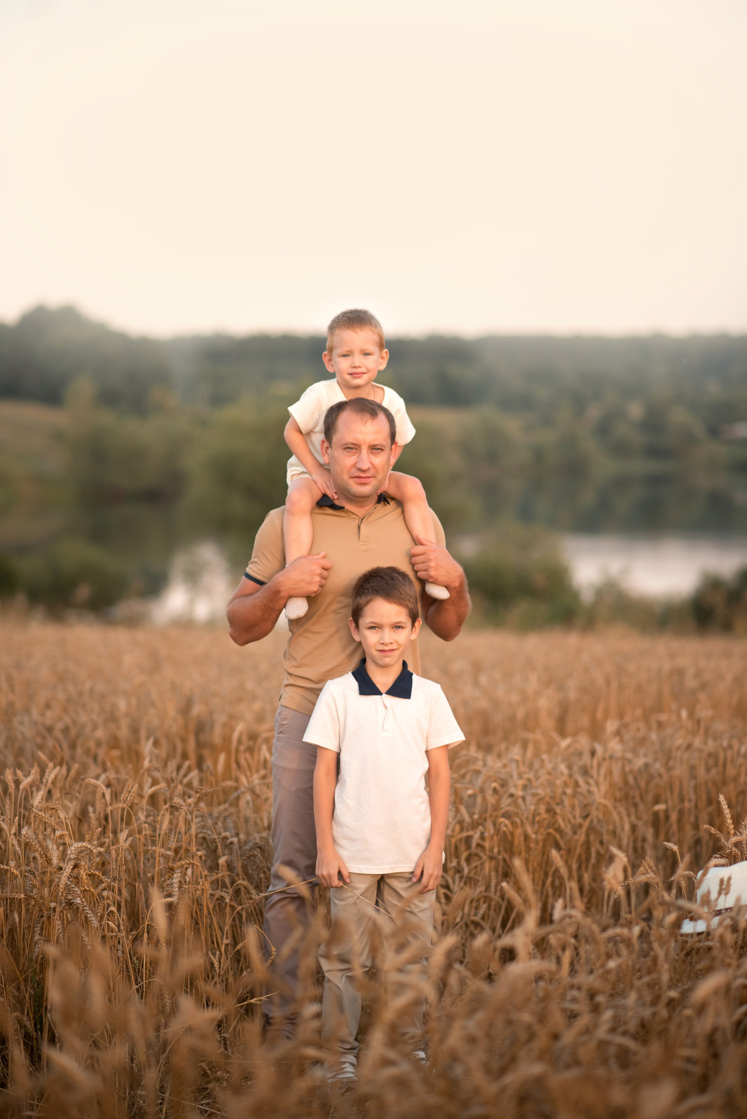 Семейная фотосессия в пшеничном поле. Семейный и детский фотограф в Туле Светлана Воронкова
