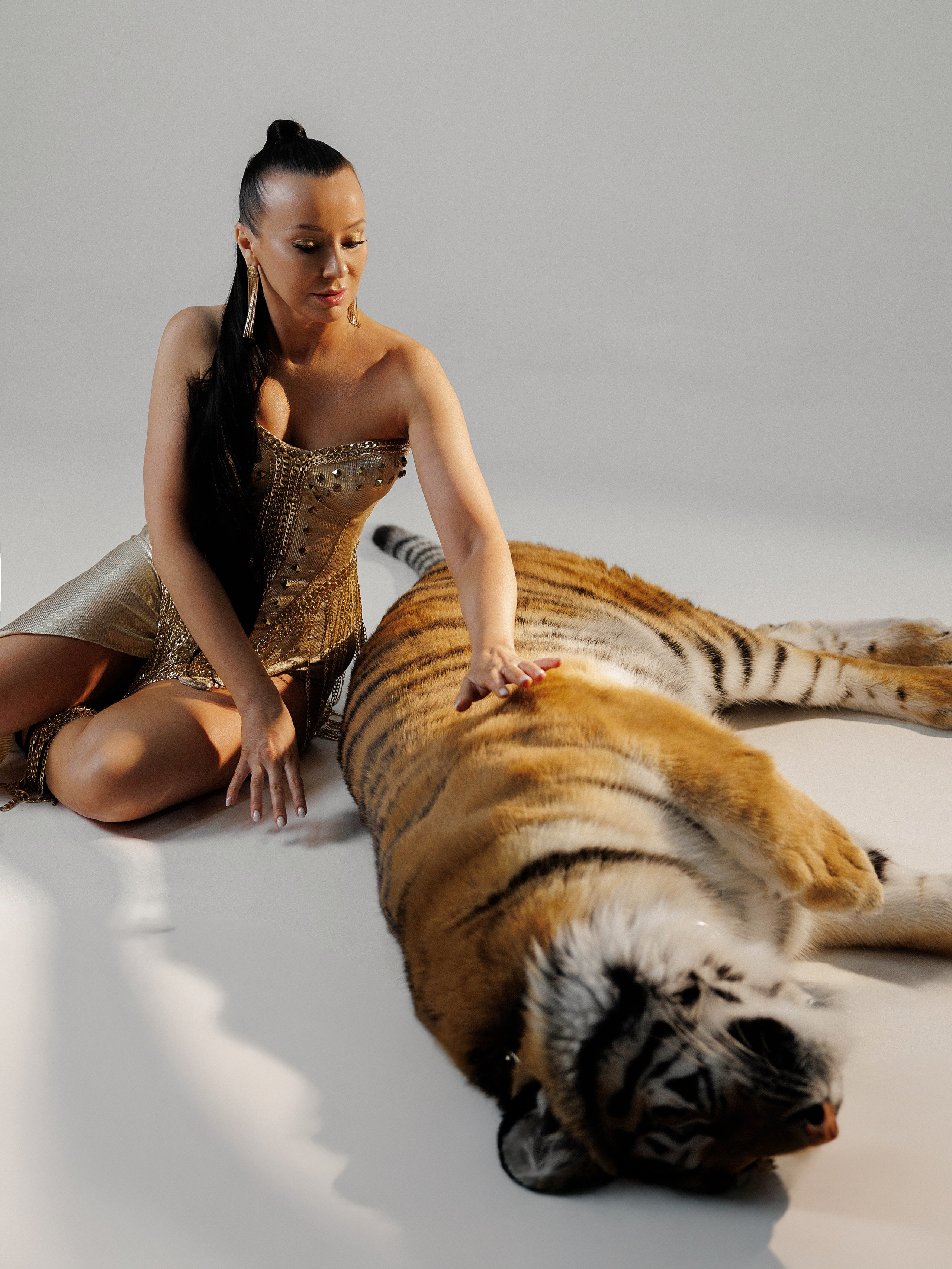 Фотосессия с тигром. Иванова Ирина Свадебный и семейный фотограф г. Уфа