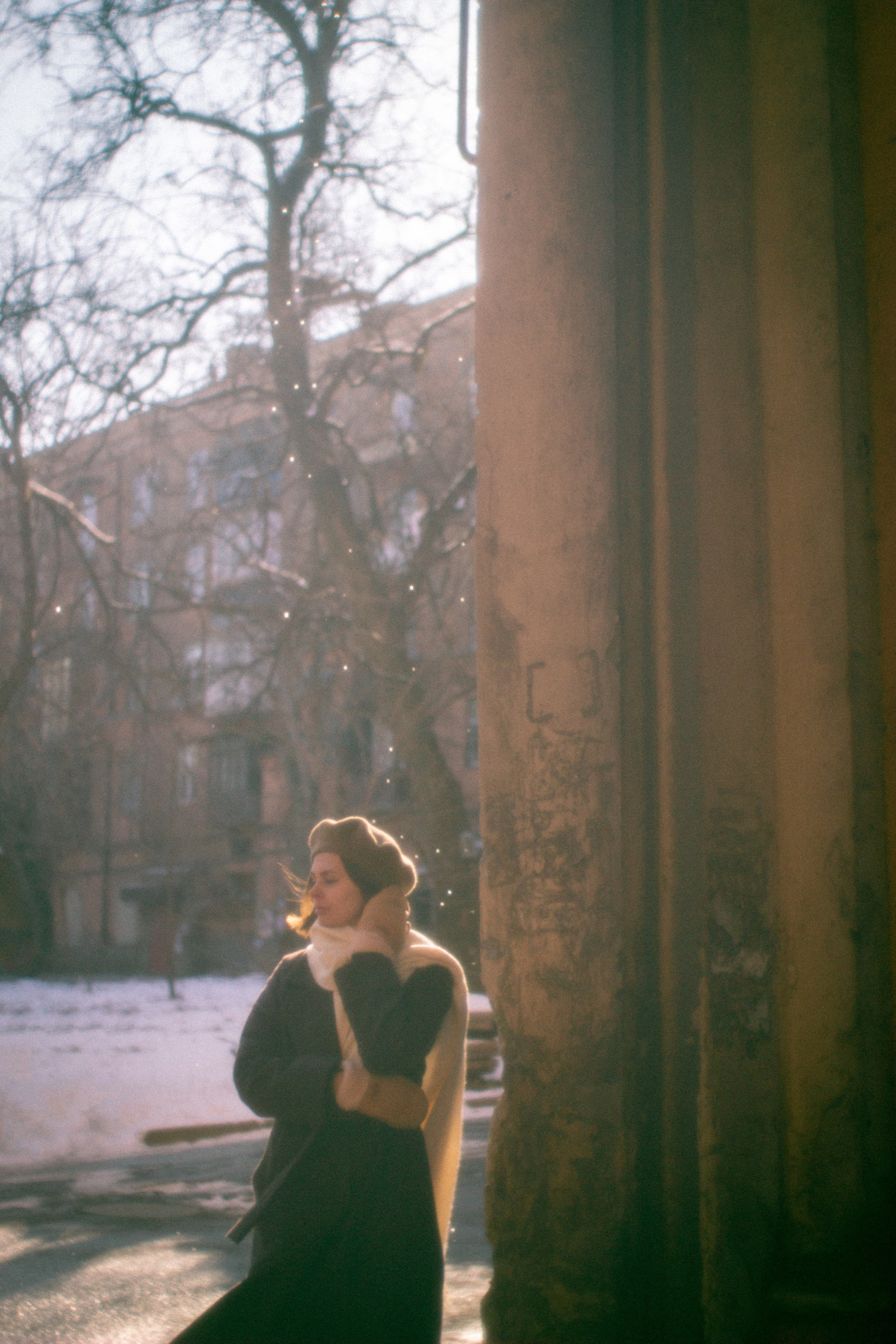 В городе зима. • Фотограф Александра Светозар Алчевск •