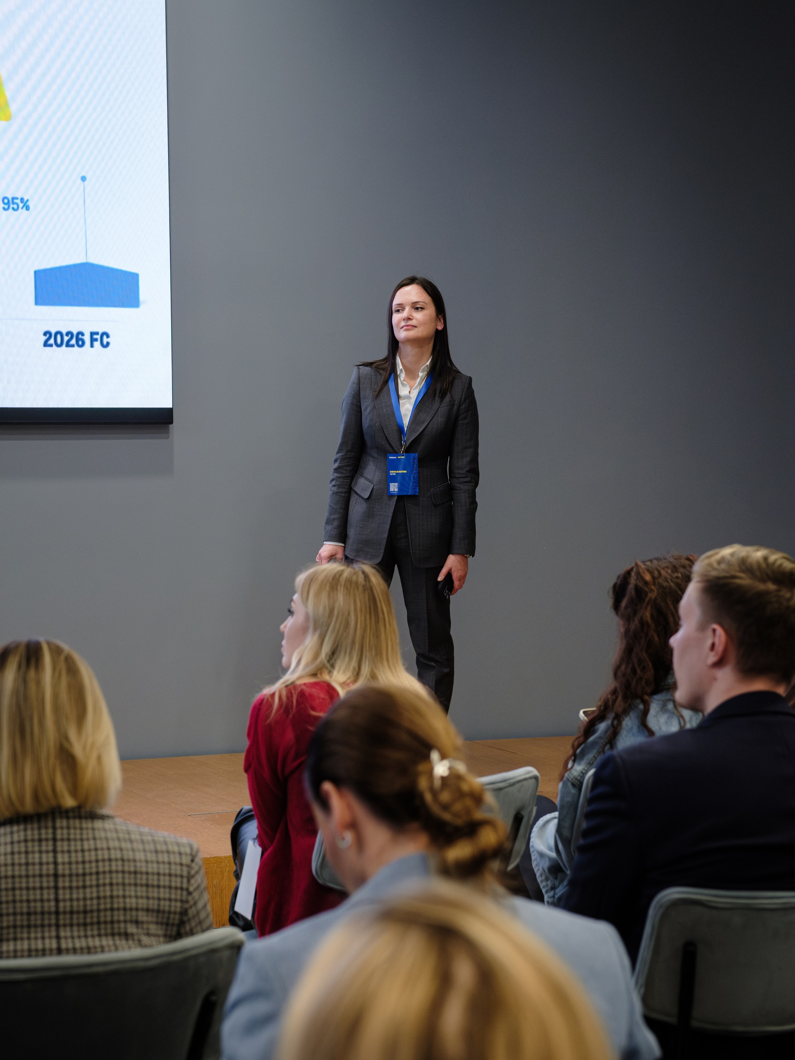 METRO. Репортажный и портретный фотограф в Москве Илья Спиридонов