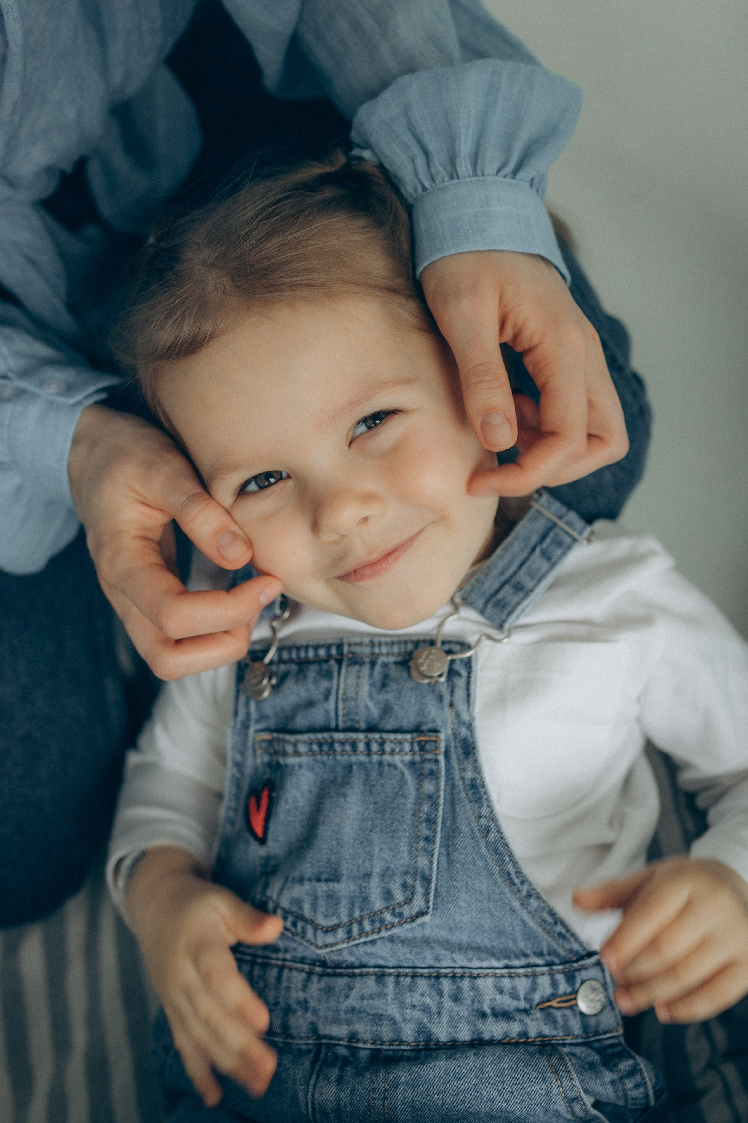 Алисе 4 года. Семейный фотограф и фотограф на роды в Ростове-на-Дону Мухина Виктория