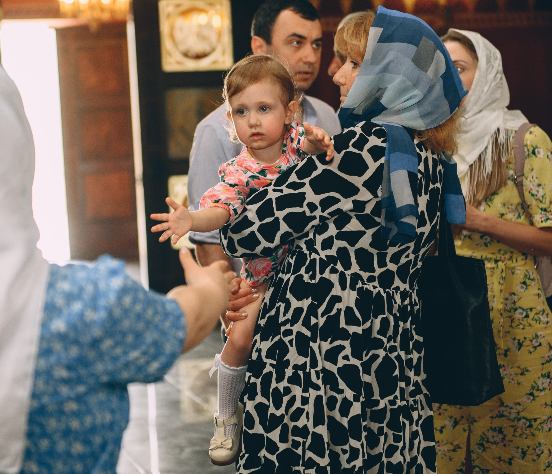 Крещение в храме Нерукотворного Образа Христа Спасителя. Свадебный и семейный фотограф София Невская