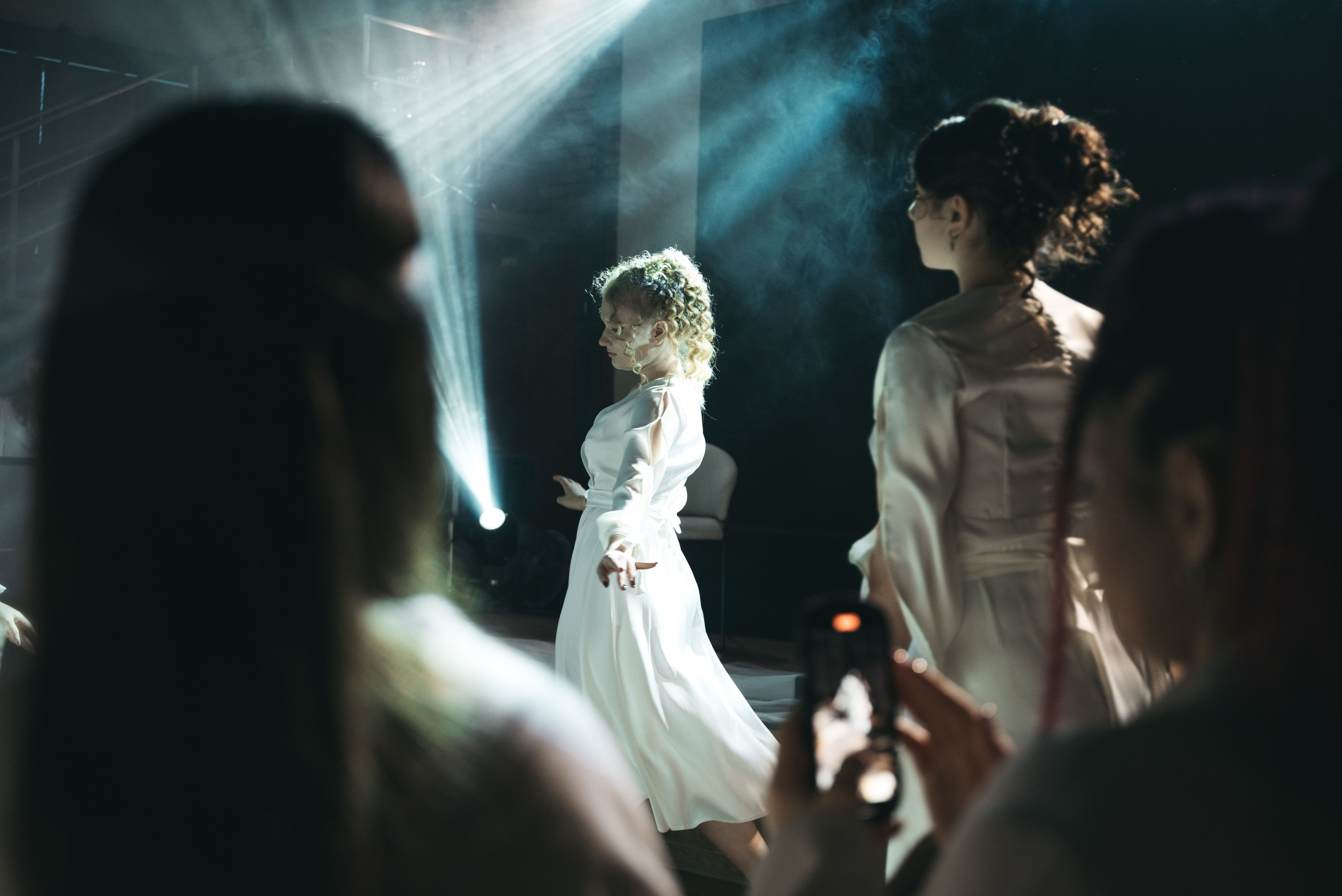 WhiteRoom Pre-wedding. Репортажный и свадебный фотограф в Сургуте