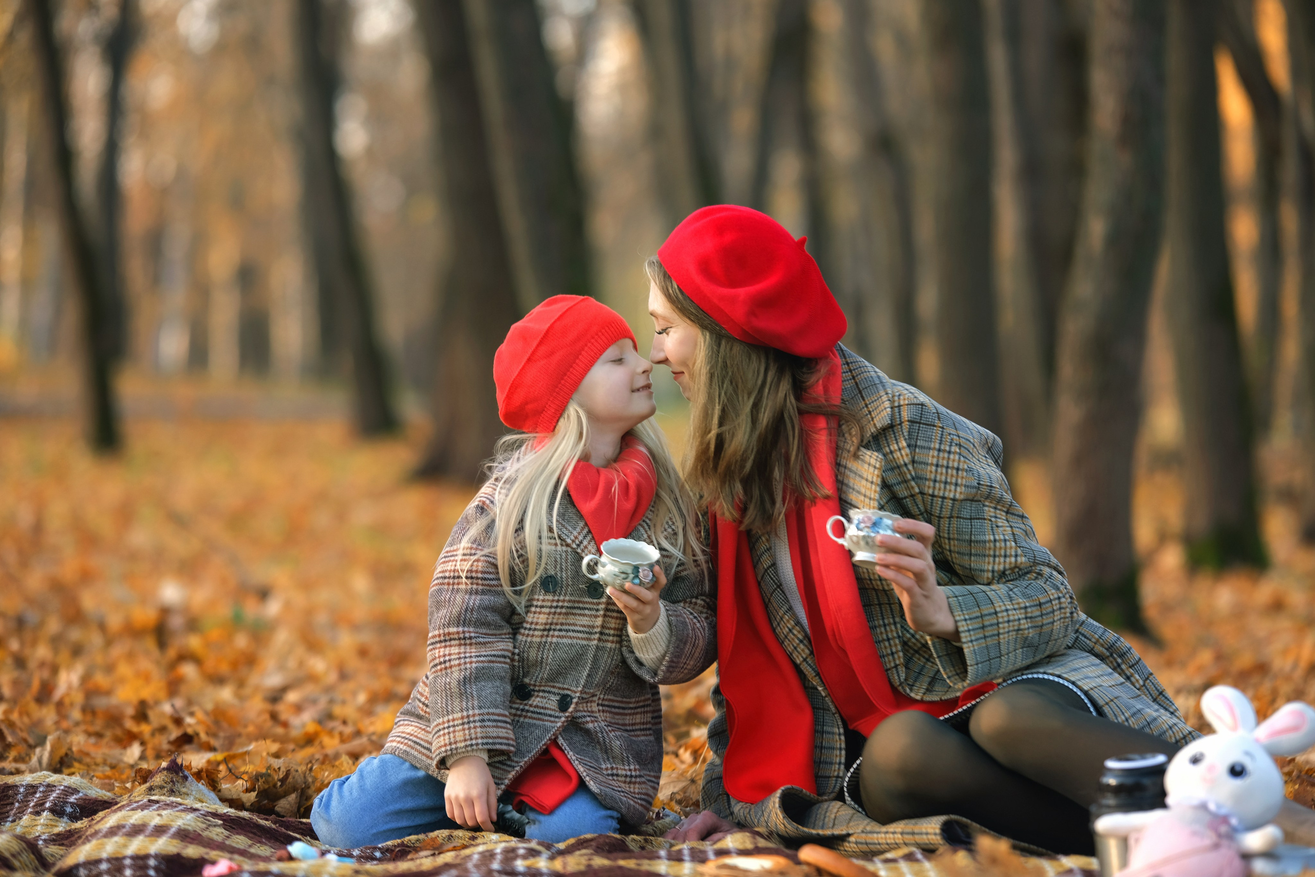 Катя и Ксюша. Лиза Рязанцева