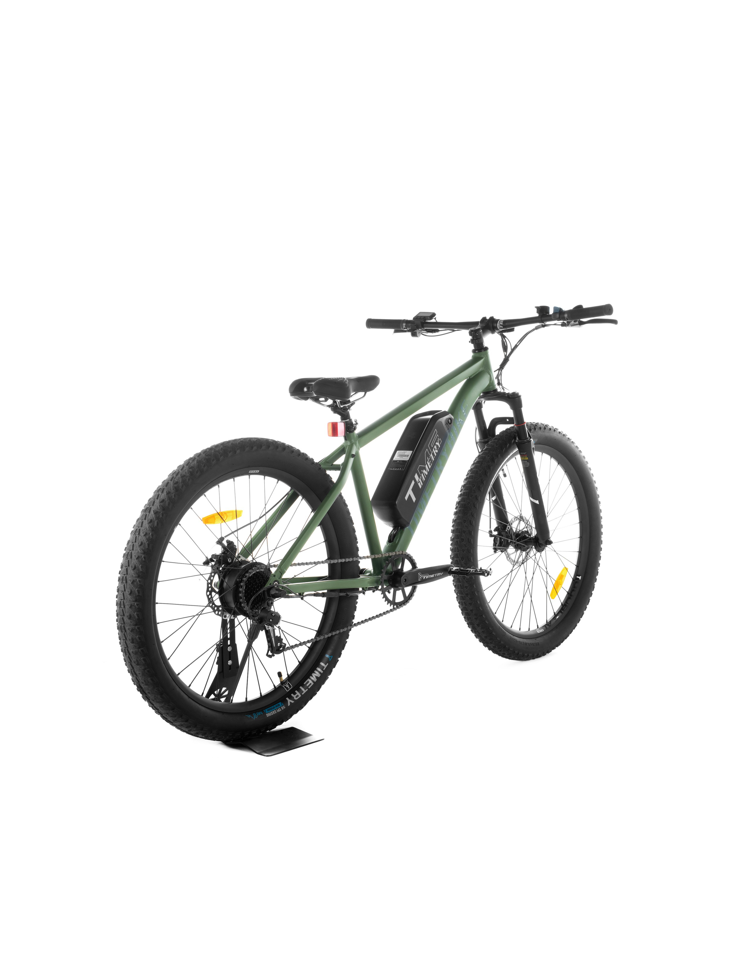 На белом фоне. Предметный и фуд фотограф в г. Белгород