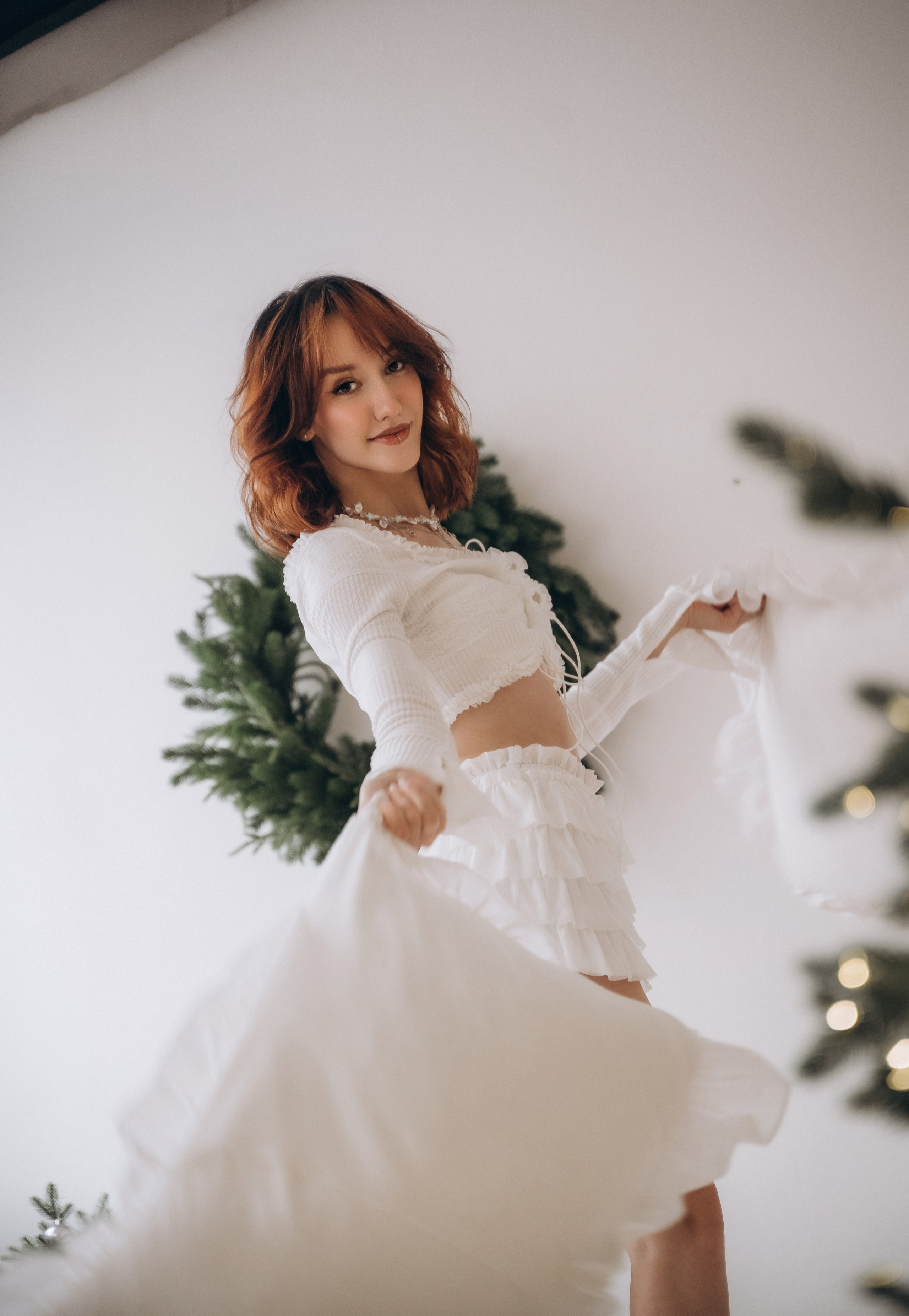 Диана, Фотосессия ко Дню Рождения в новогодней студии. Семейный фотограф в Белгороде Амелина Алина