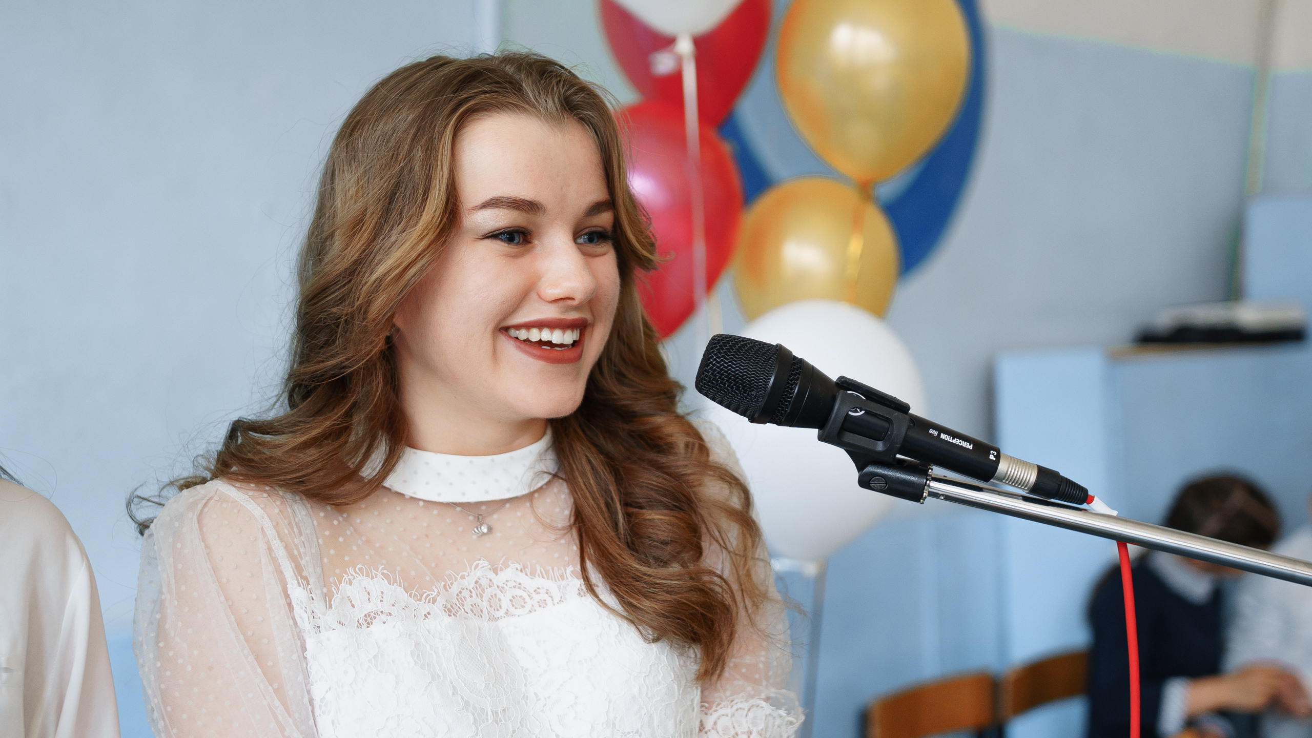 Последний звонок в гимназии № 7 в Торжке 2021. Павленко Дмитрий фотограф и видеограф в Торжке