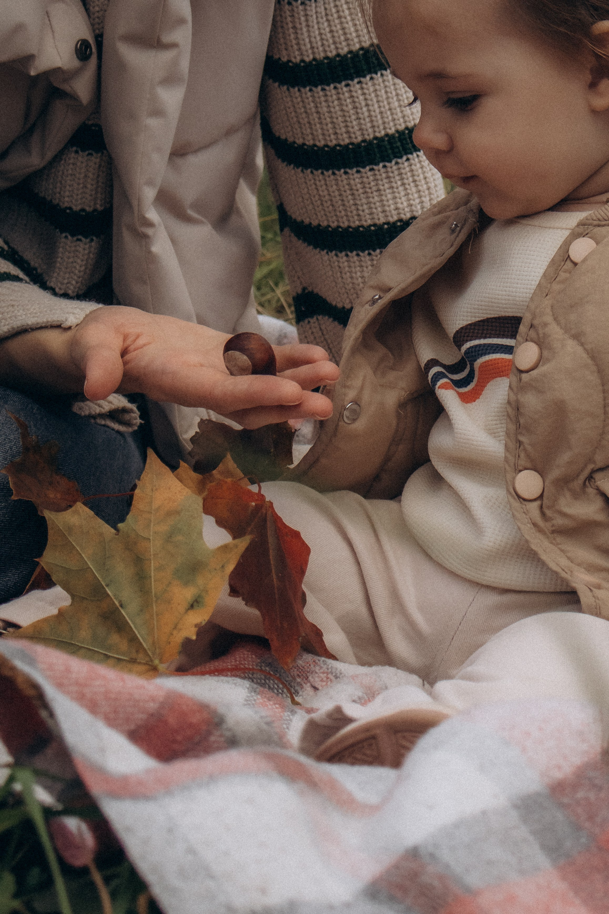 Любовь мамы. Семейная осенняя фотосессия. Юлия Левада Семейный и женский фотограф