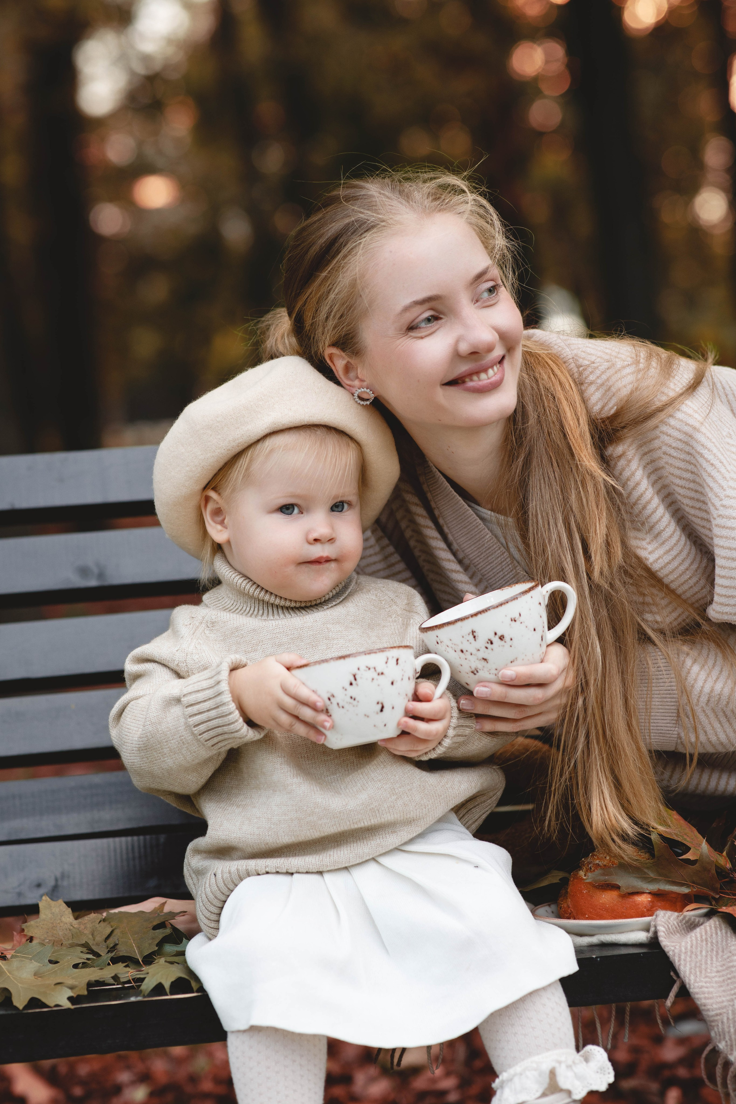 Семейная фотосессия в сквере имени Юрия Гагарина. Фотограф во Владикавказе Юрий Геворгизов