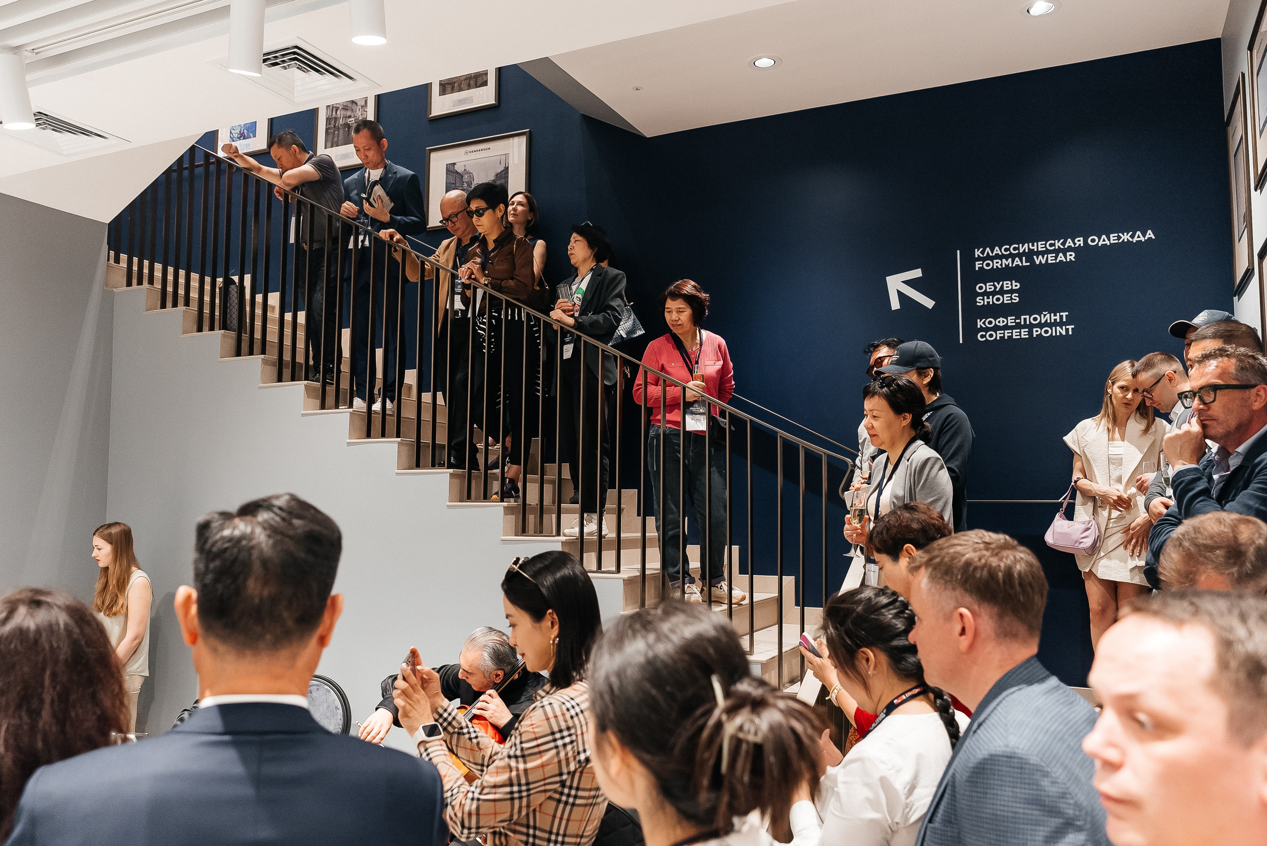 Henderson. Павел Краснов — Свадебный и репортажный фотограф в Москве