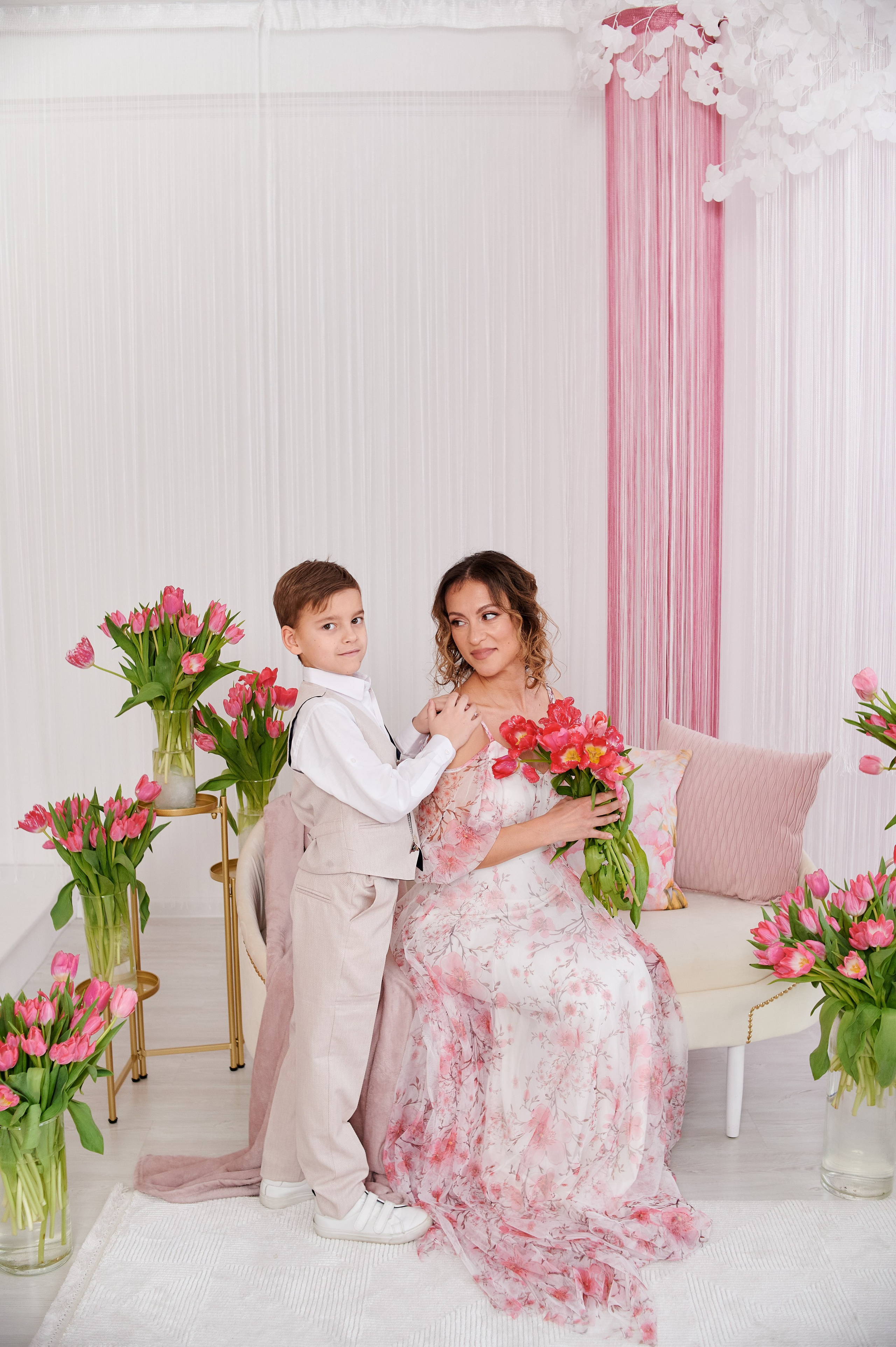 Розовые тюльпаны. Семейный и детский фотограф в г. Ногинске Ангелина Хасанова