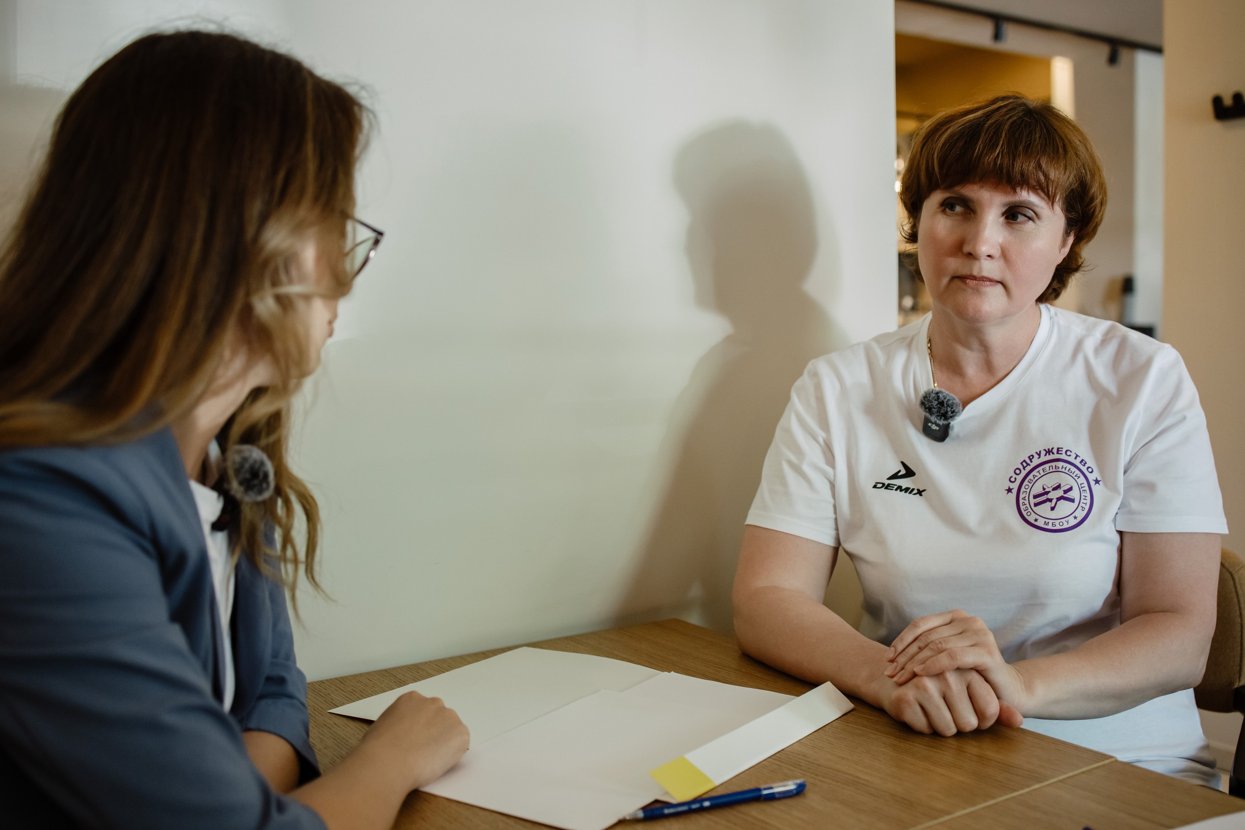 Репортажные фото съёмки клипа от родителей выпускникам. Свадебный фотограф в Воронеже Александр Работкин