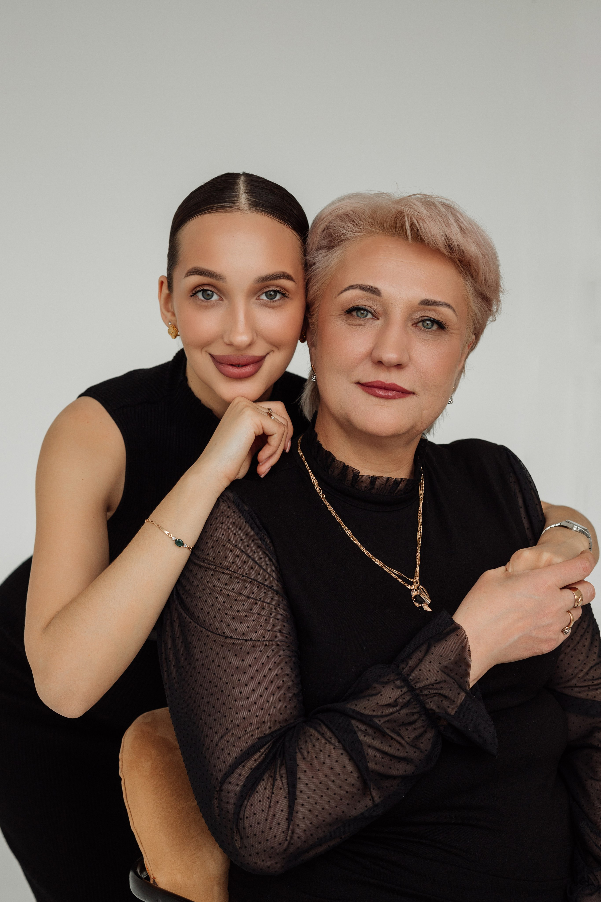 Мама и дочка. Фотограф Краснодар Настя Зокс