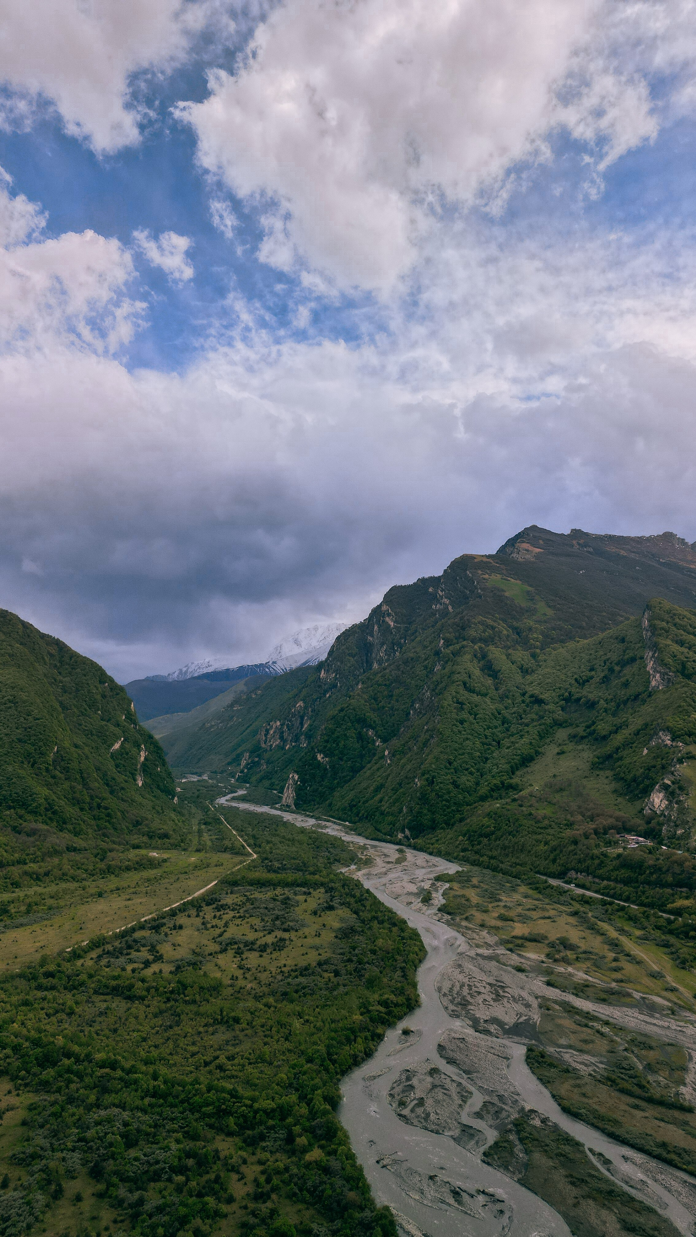 Грузия 2023. Человек с фотокамерой