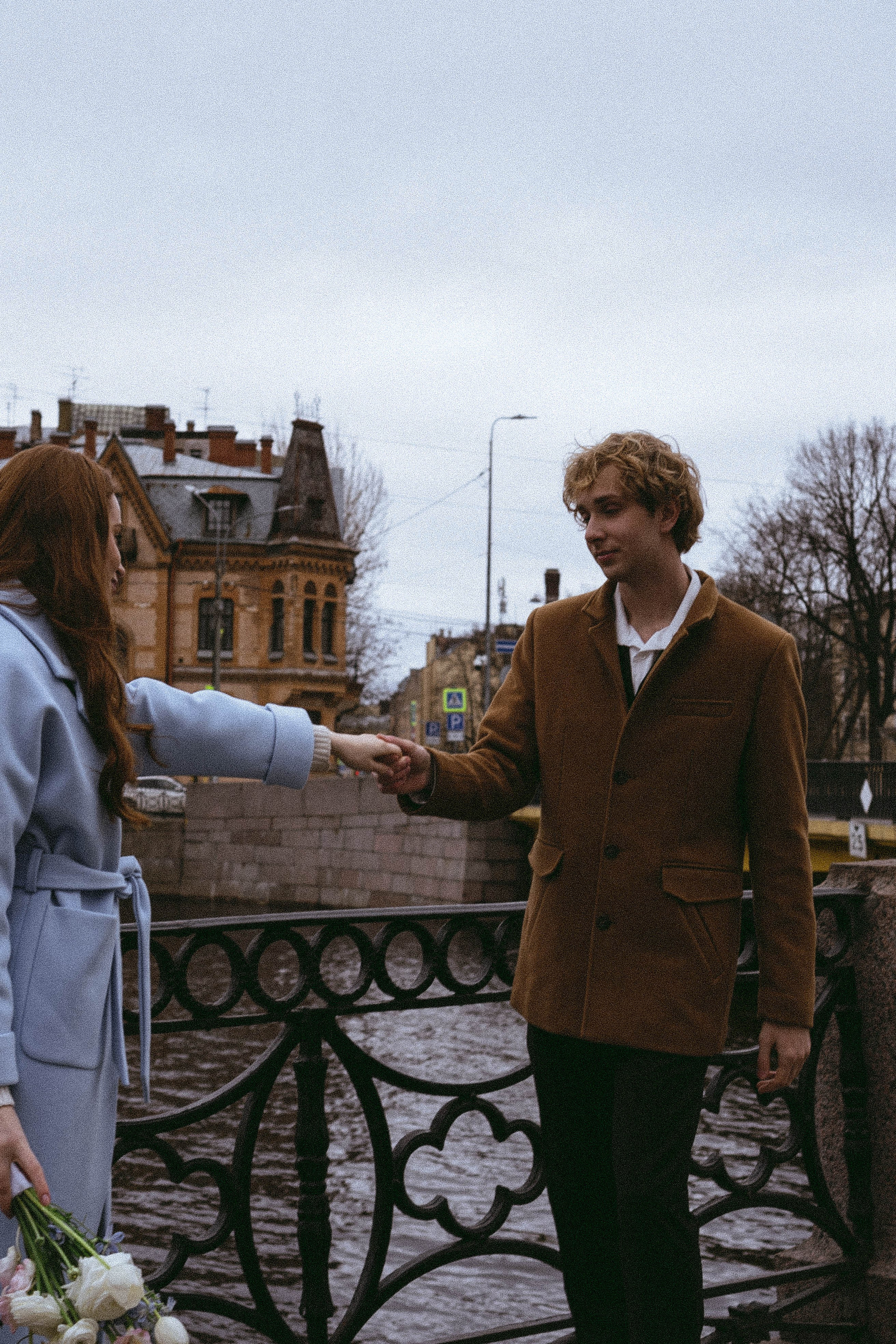 СВАДЕБНАЯ СЬЕМКА В ОТЕЛЕ. СБОРЫ ЖЕНИХА И НЕВЕСТЫ И ТАКЖЕ ТОР И ПОДГОТОВКА К ПРОГУЛКЕ И ПРОГУЛКА ПО ПЕТРОГРАДКЕ. Профессиональный фотограф, Санкт-Петербург — Виктория Богомолова