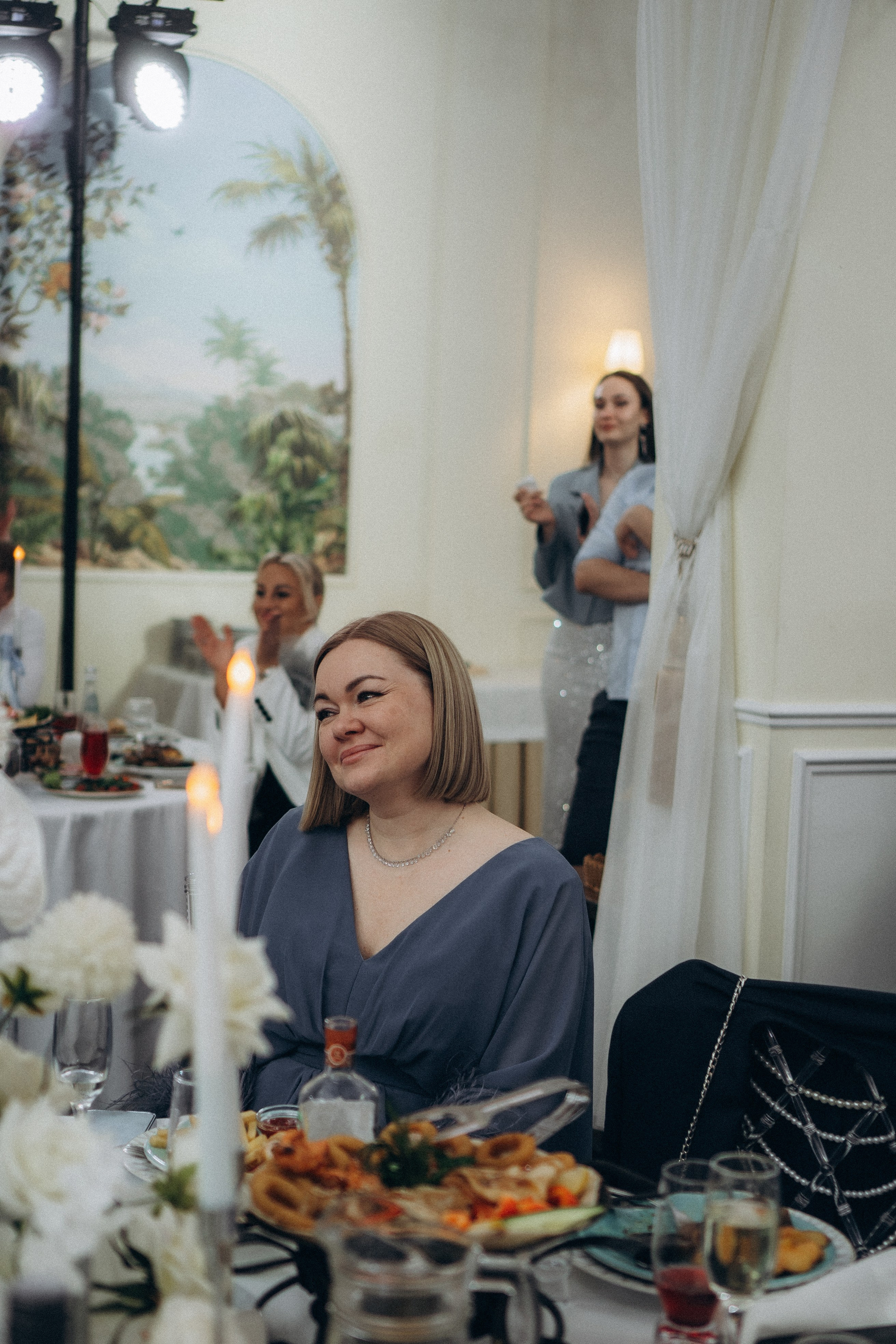 ТАНЕЦ С ПАПОЙ СВАДЕБНМ БАНКЕТЕ (СНЯТО В СИБИРЕ В НИЖНЕВАРТОВСКЕ). Профессиональный фотограф, Санкт-Петербург — Виктория Богомолова