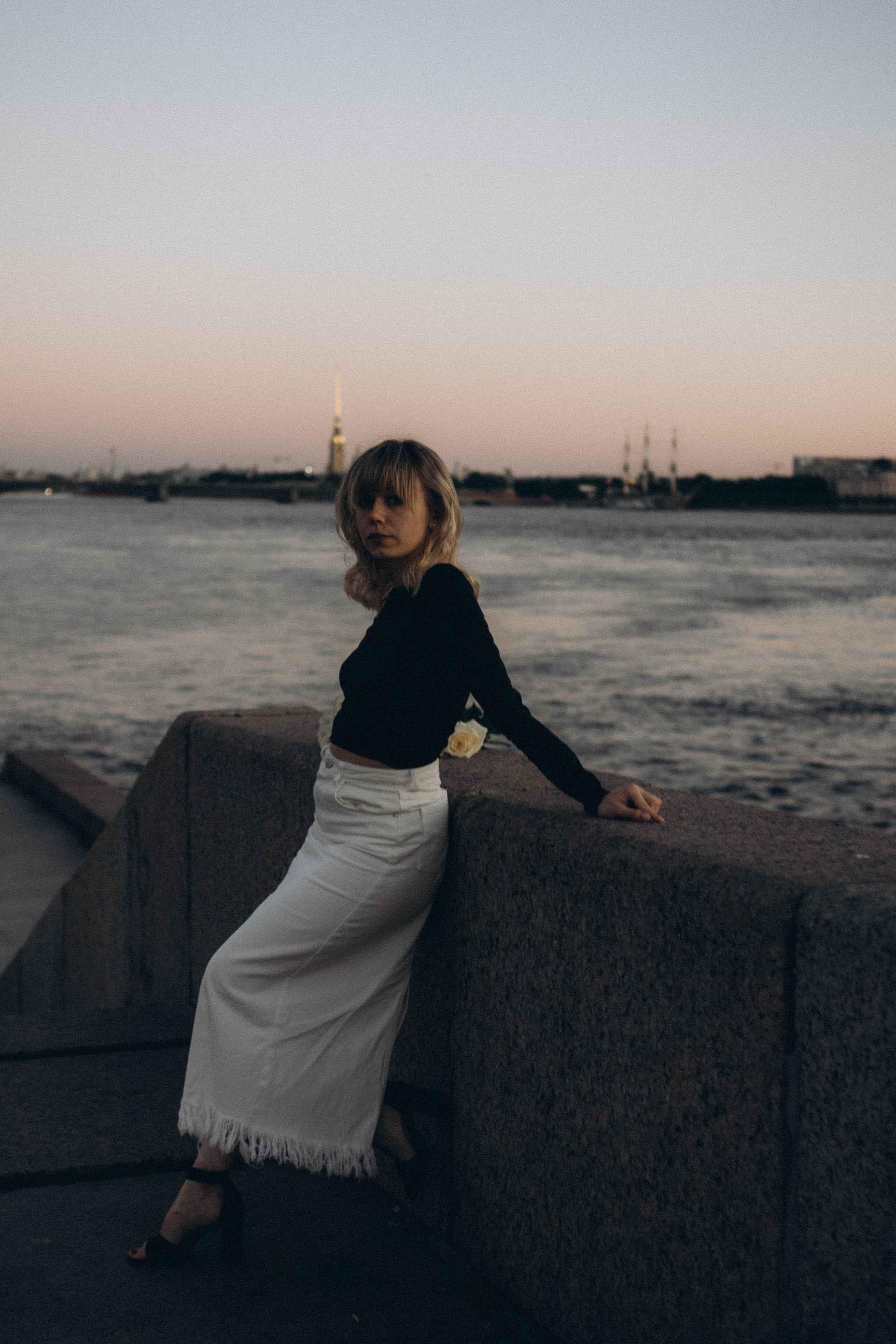 ПРОГУЛКА ПО ГОРОДУ В БЕЛЫЕ НОЧИ (другой вариант). Профессиональный фотограф, Санкт-Петербург — Виктория Богомолова