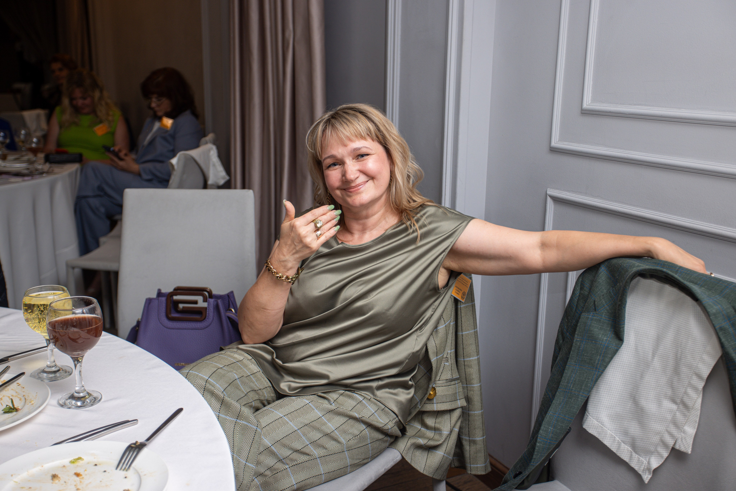 Встреча выпускников. Стоматологи СПб. Семейный фотограф в Вышнем Волочке — Ульяна Иванова | Фотосессии для всей семьи