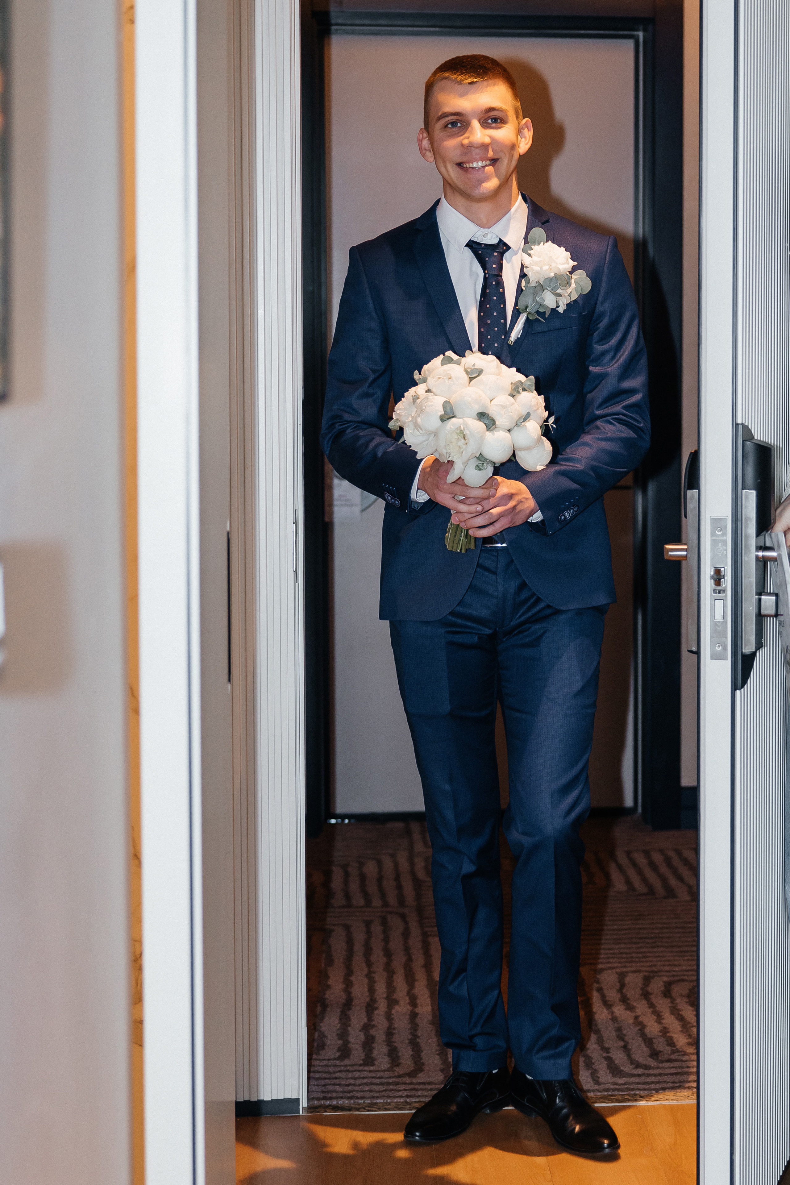 Свадебные сборы. Савеловский ЗАГС. Репортажный и студийный фотограф в Москве — Софи