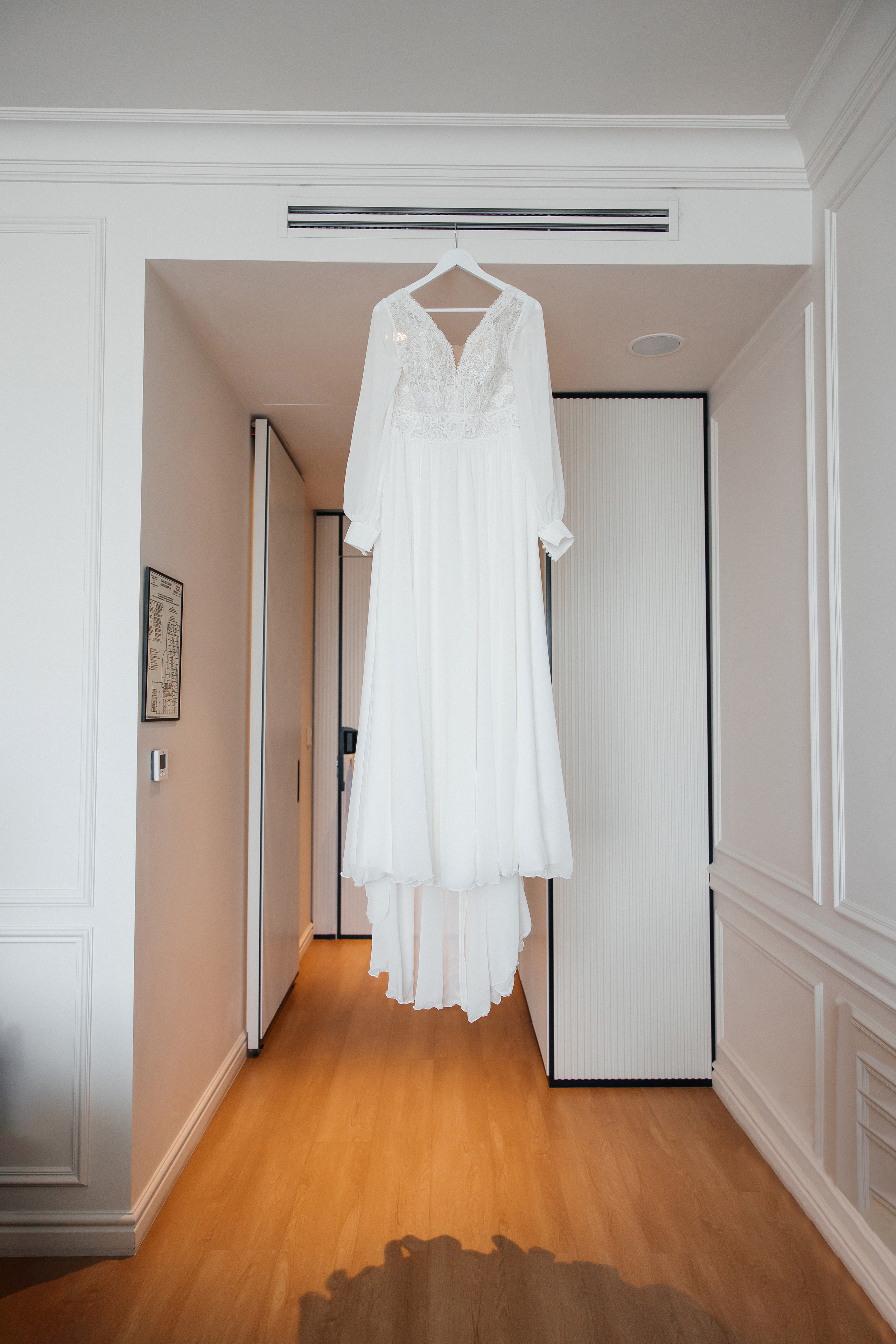 Свадебные сборы. Савеловский ЗАГС. Репортажный и студийный фотограф в Москве — Софи