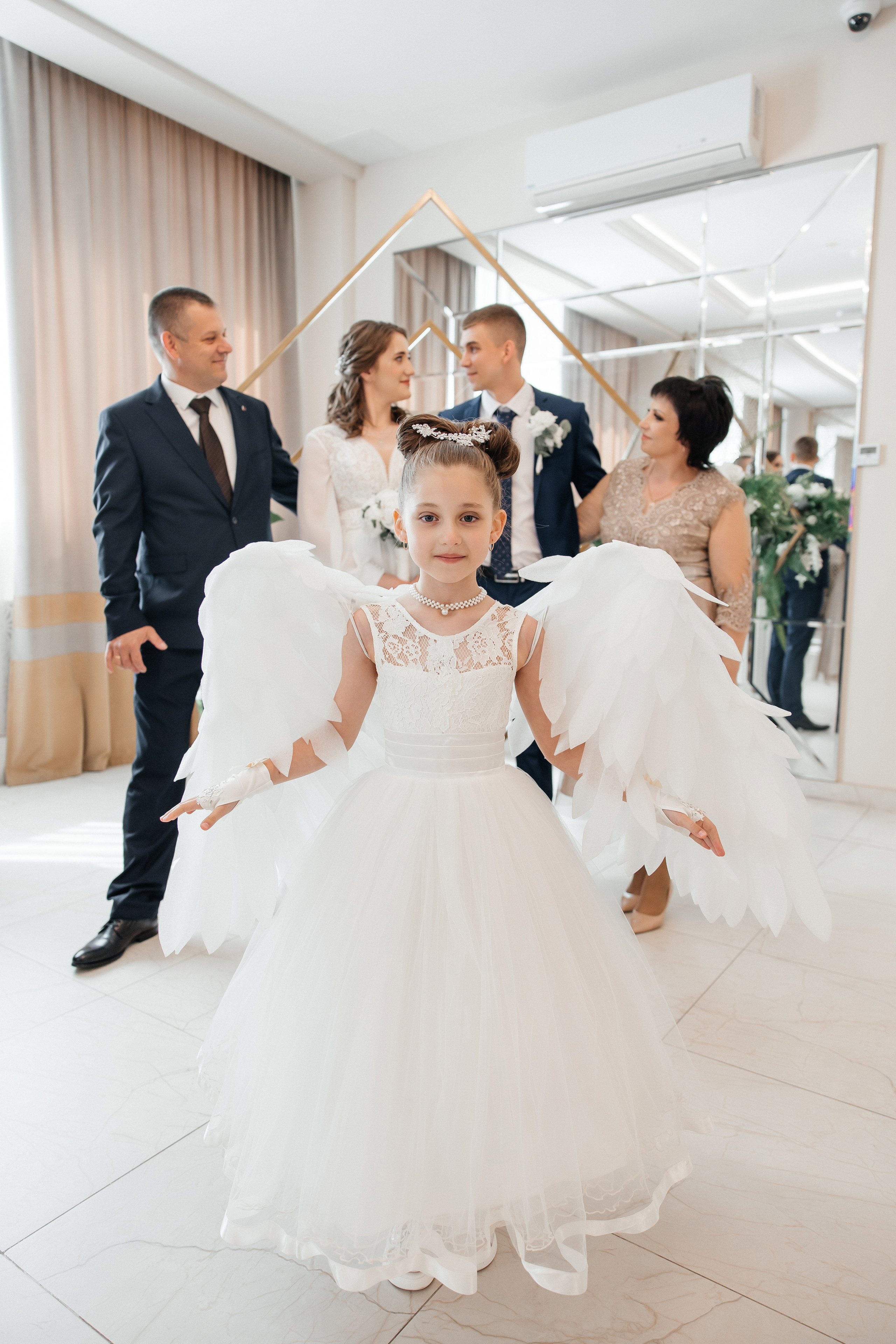 Свадебные сборы. Савеловский ЗАГС. Репортажный и студийный фотограф в Москве — Софи