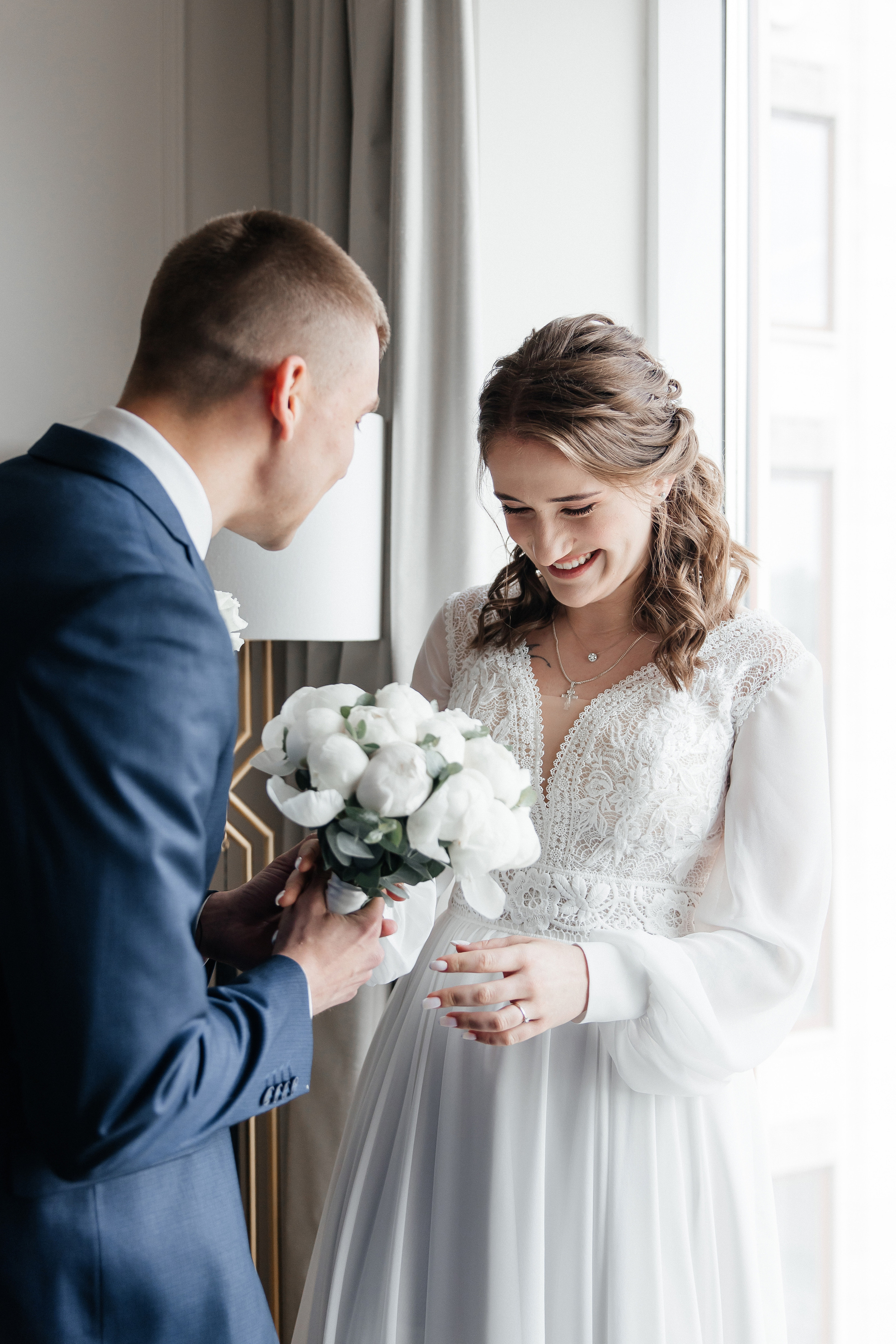 Свадебные сборы. Савеловский ЗАГС. Репортажный и студийный фотограф в Москве — Софи