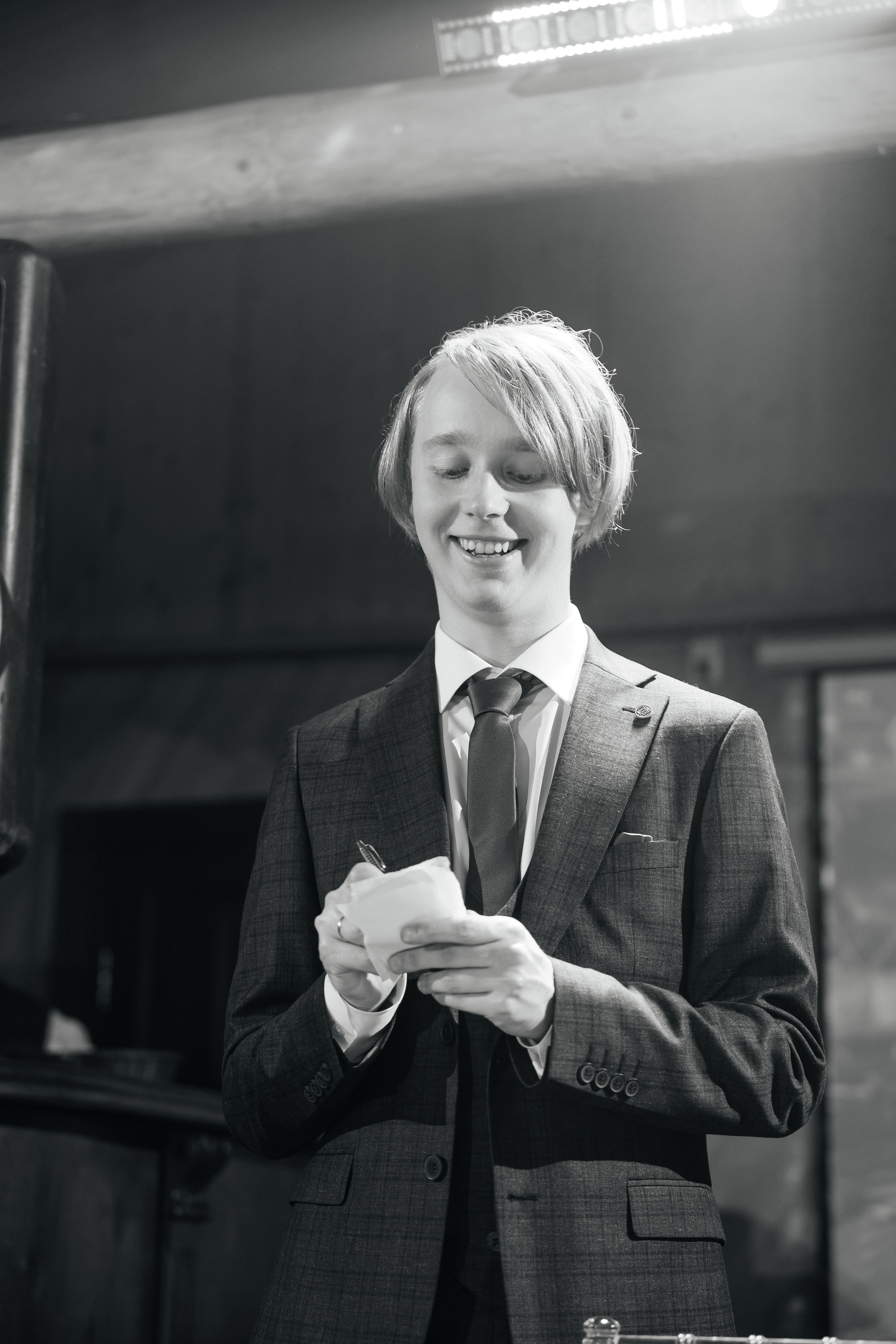 Свадьба в Кудиново. Конюшня. Репортажный и студийный фотограф в Москве — Софи