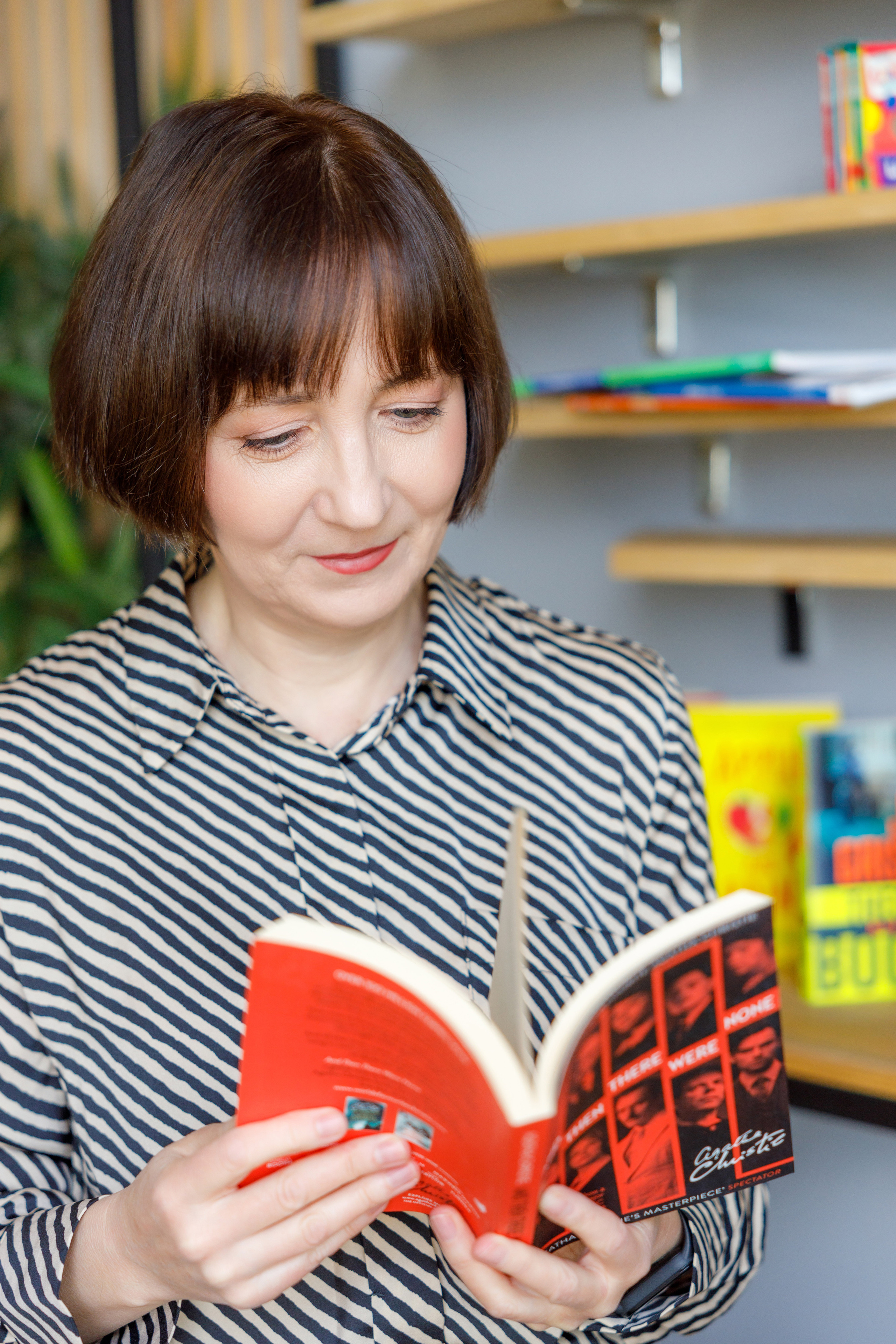 Контент-фотосессия для репетитора по английскому языку. Репортажный и студийный фотограф в Москве — Софи