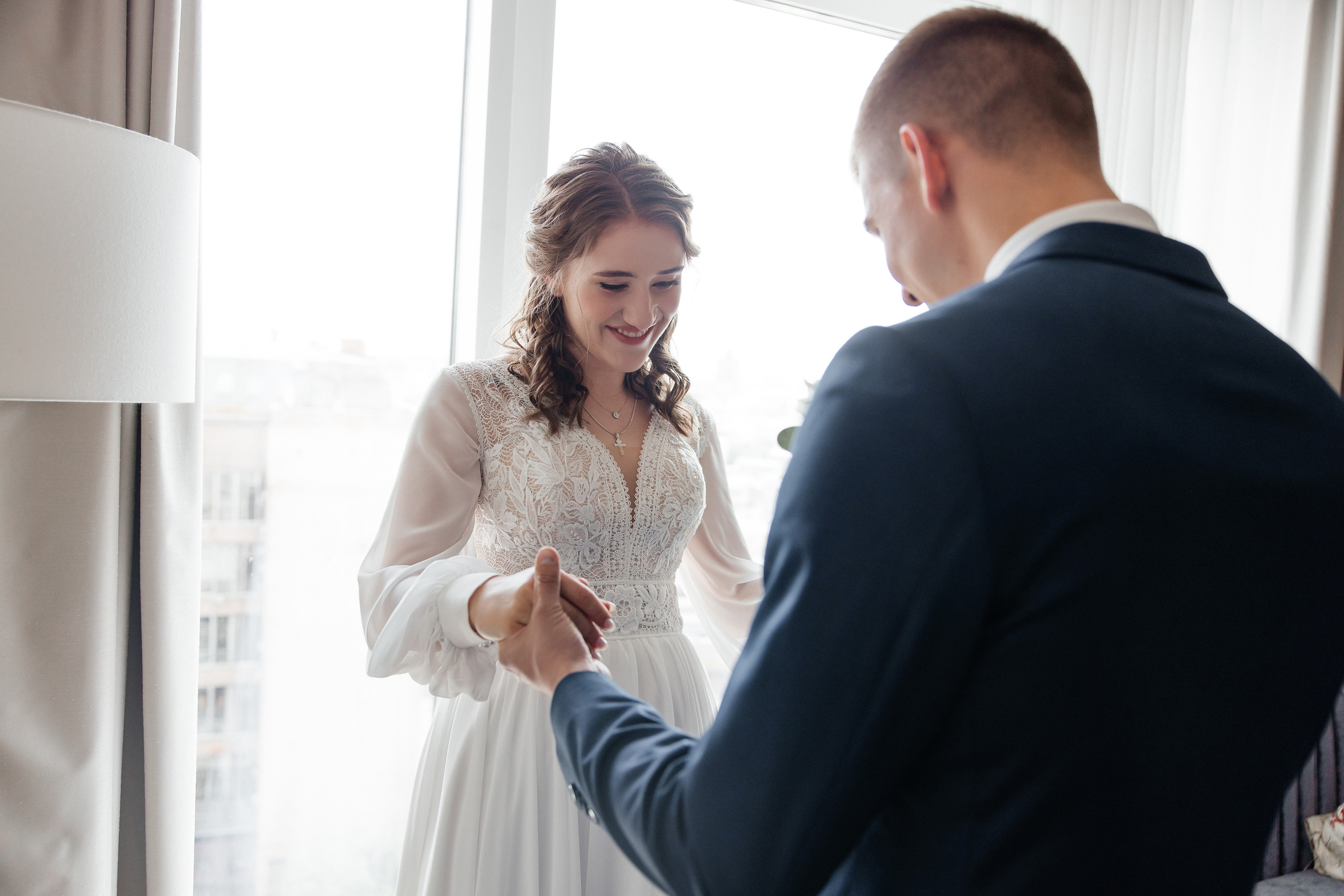 Свадебные сборы. Савеловский ЗАГС. Репортажный и студийный фотограф в Москве — Софи