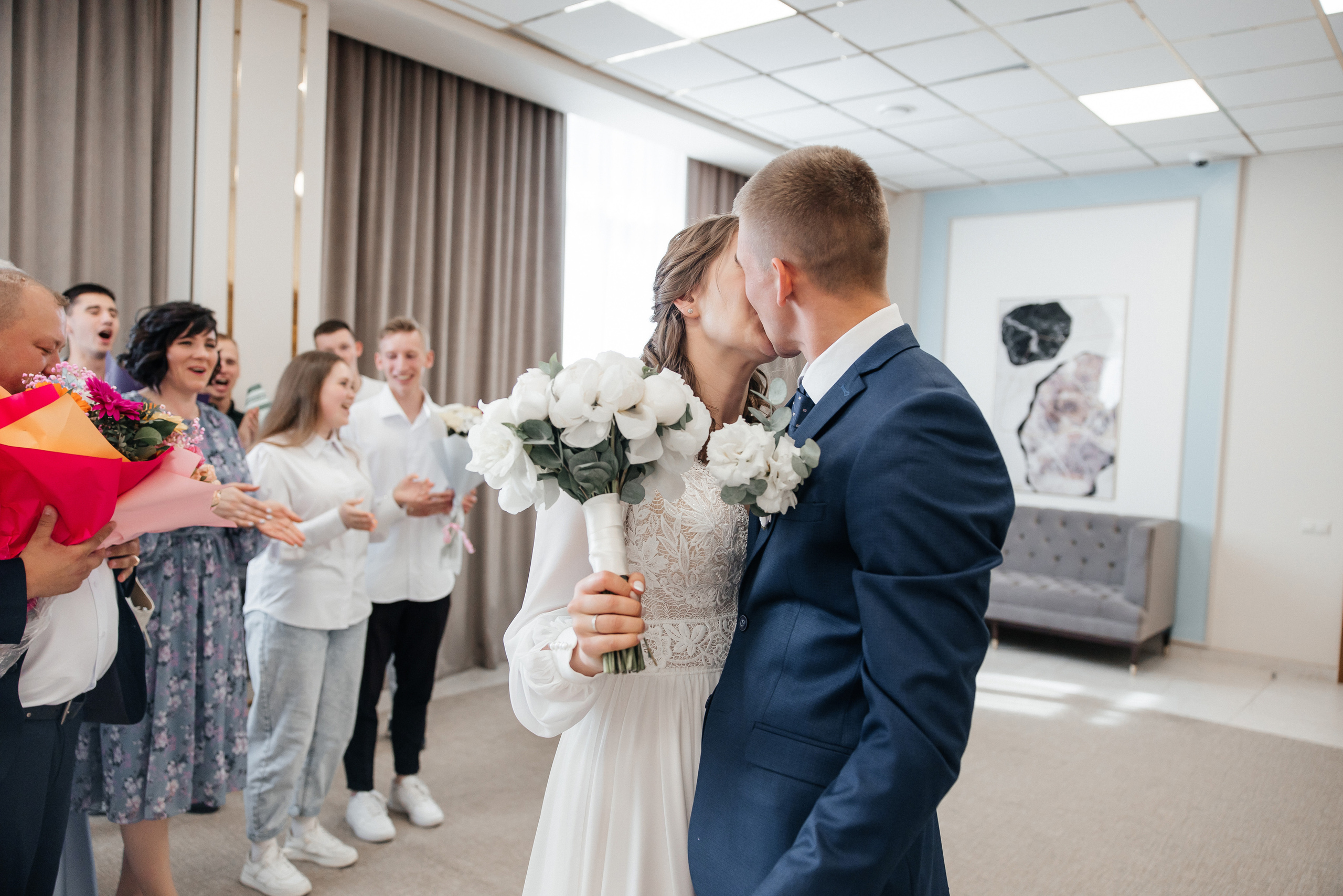 Свадебные сборы. Савеловский ЗАГС. Репортажный и студийный фотограф в Москве — Софи