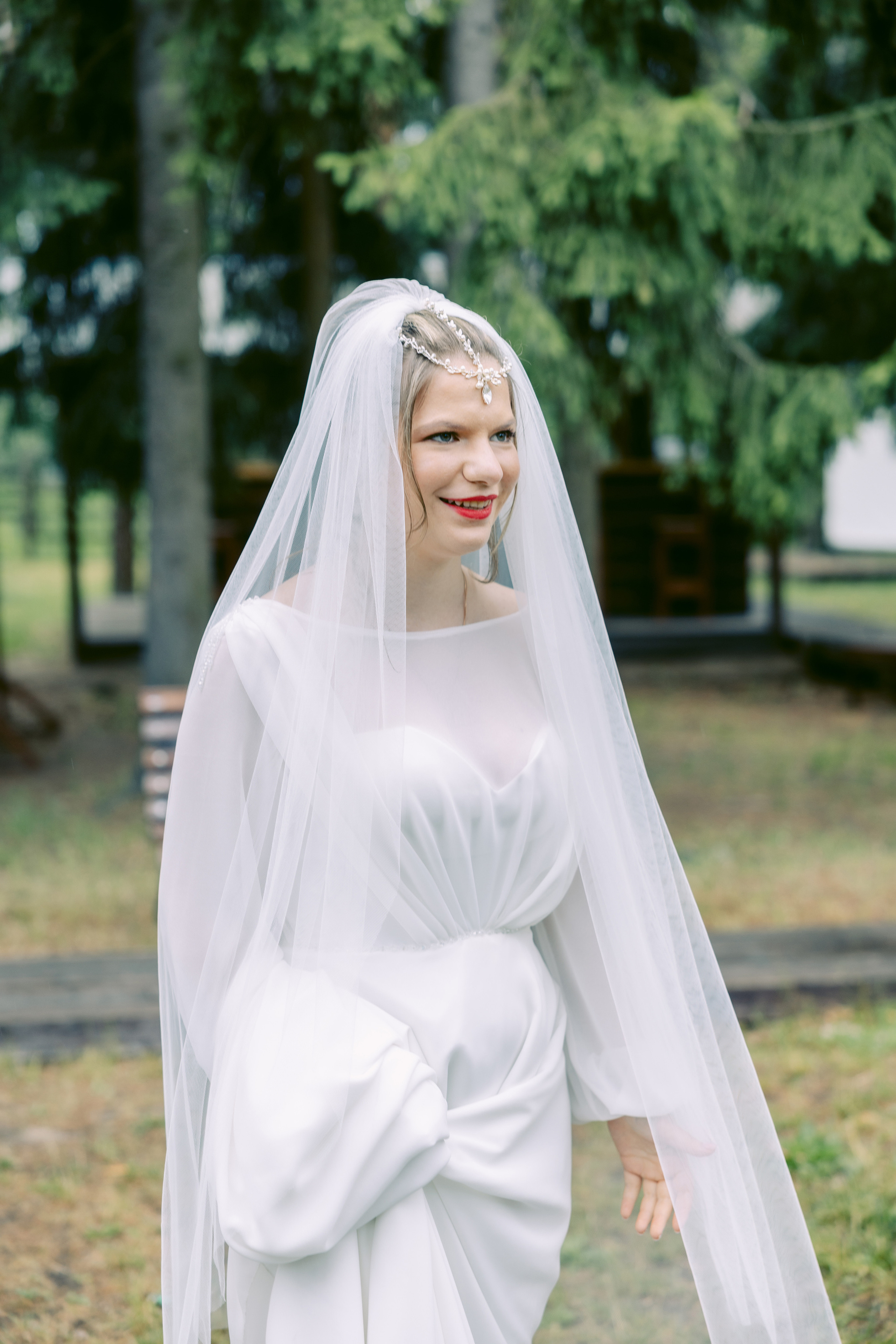 Свадьба в Кудиново. Конюшня. Репортажный и студийный фотограф в Москве — Софи