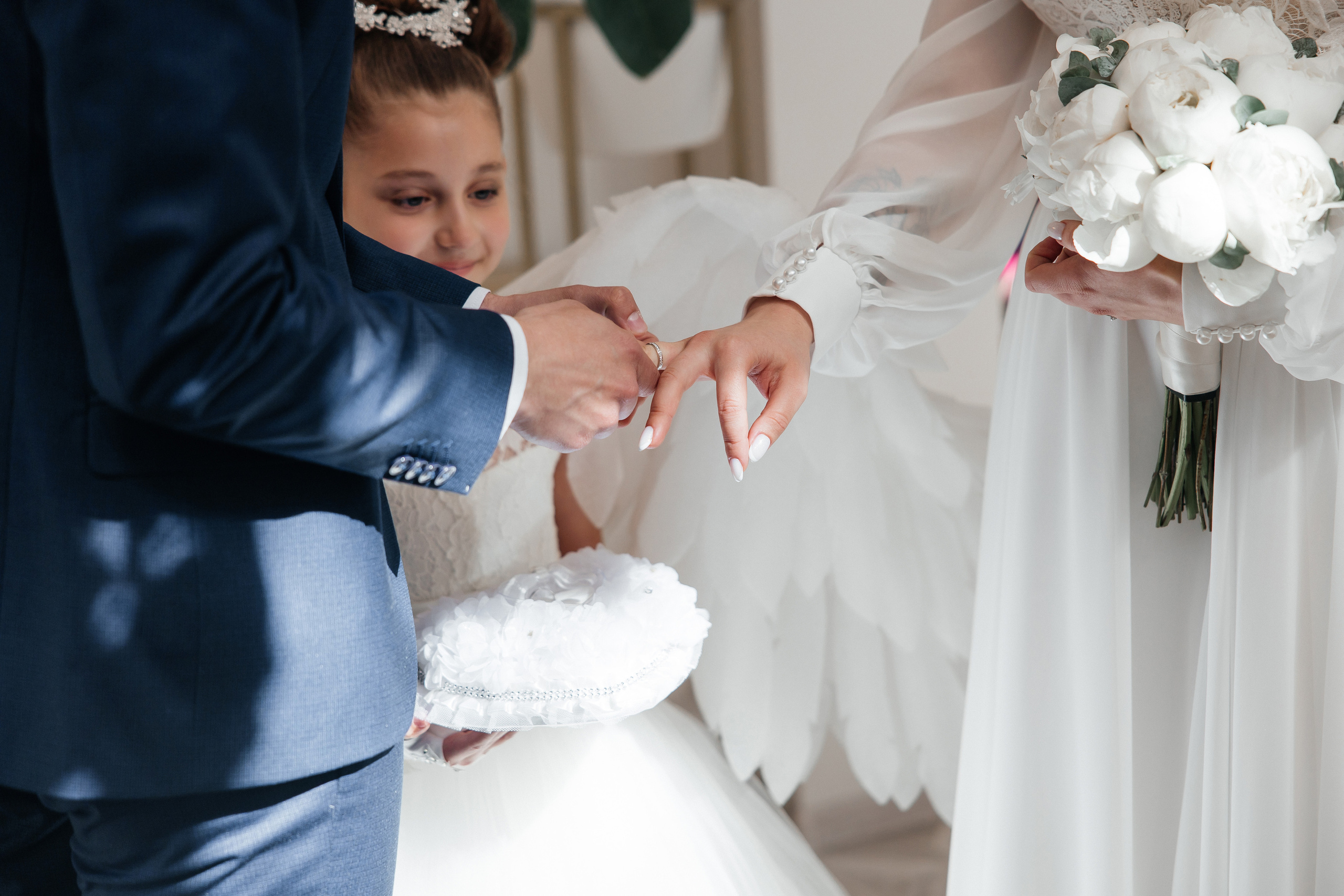 Свадебные сборы. Савеловский ЗАГС. Репортажный и студийный фотограф в Москве — Софи