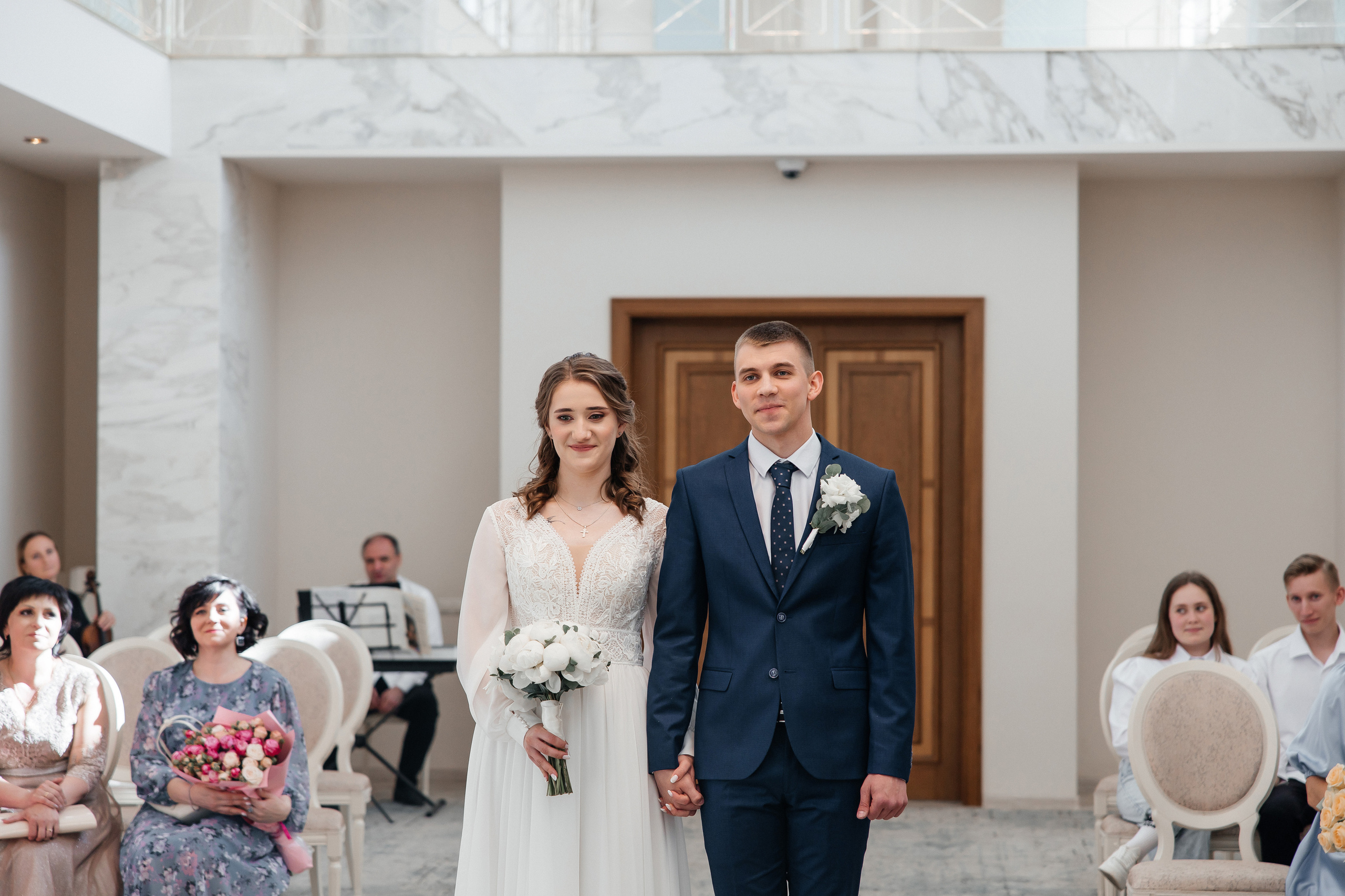 Свадебные сборы. Савеловский ЗАГС. Репортажный и студийный фотограф в Москве — Софи