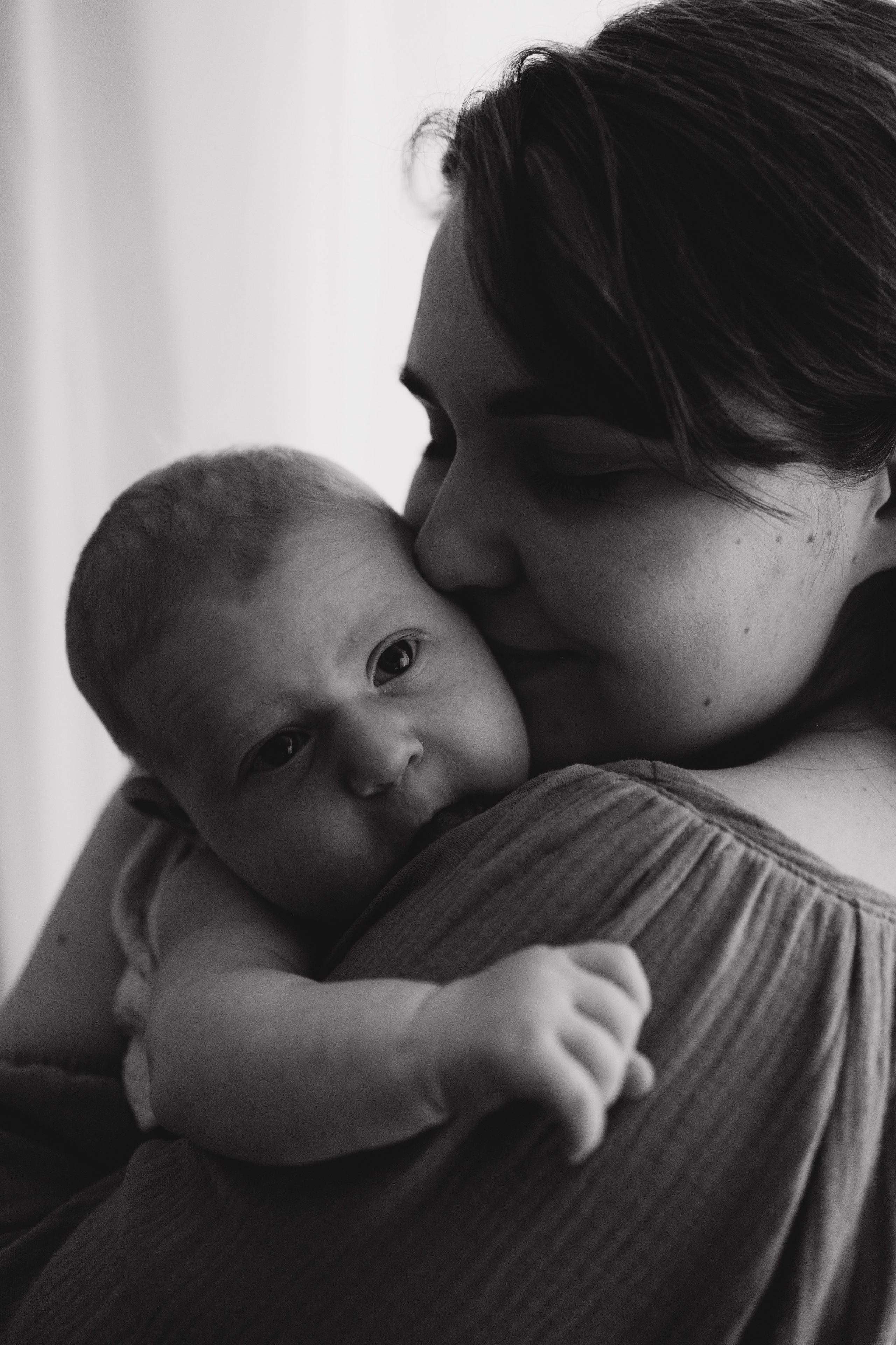 Домашняя фотосессия новорожденного (newborn). Семейный фотограф Москва Юлиана Фетисова