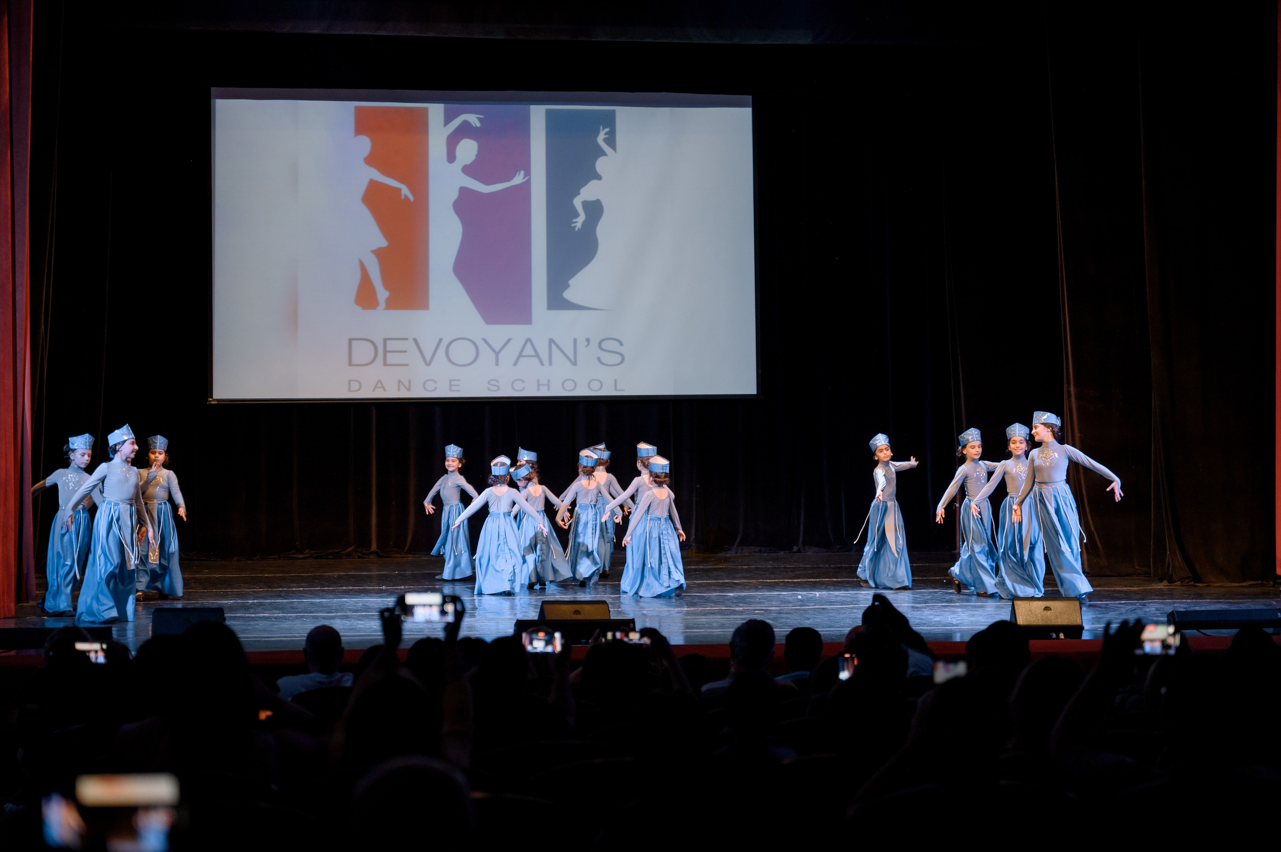 Театр. Главная