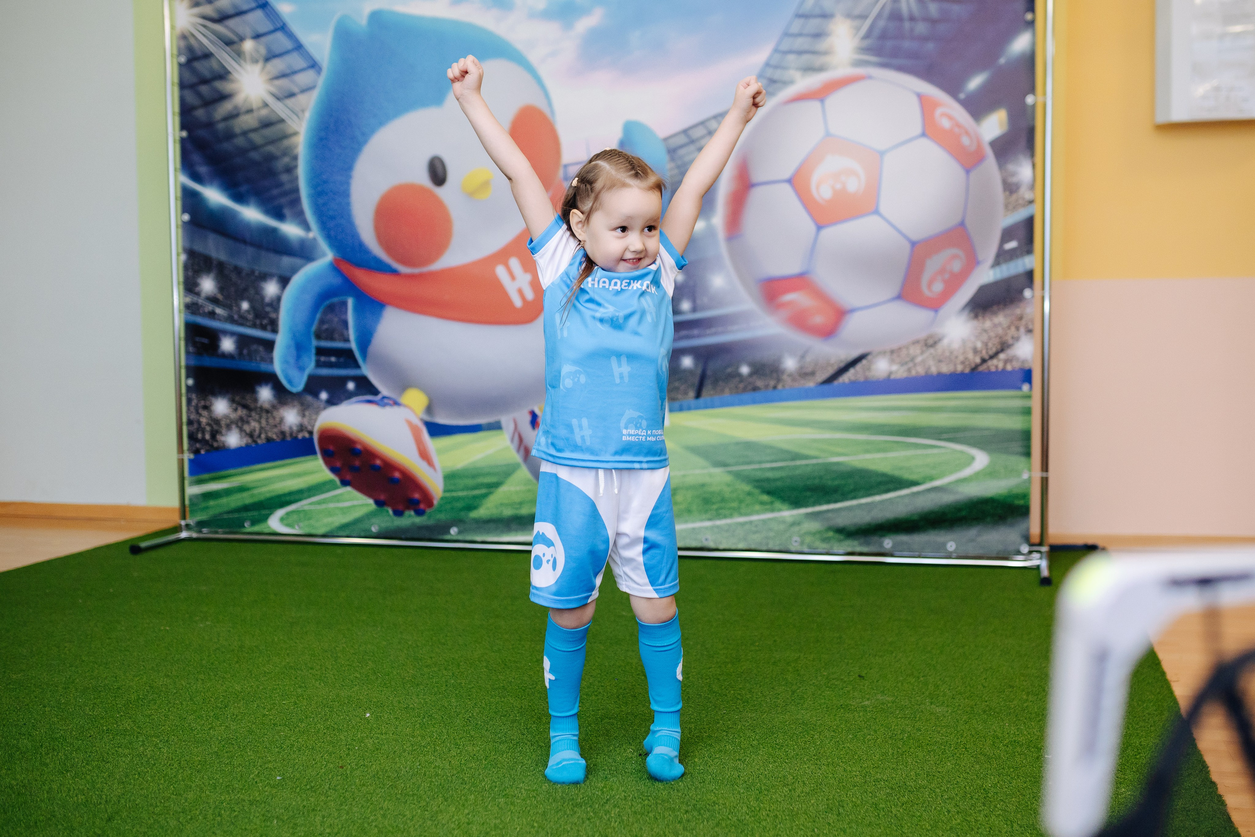 Фотосессия с кубком в детских садах г. Магнитогорска. Денис Прохоров Фотограф в г. Магнитогорск