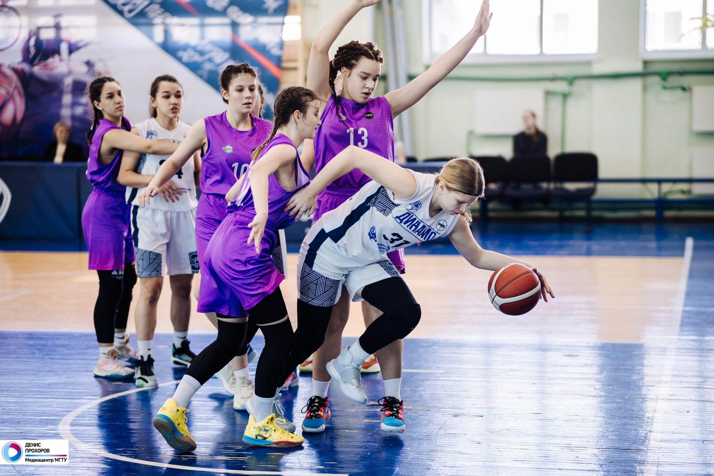 Соревнования по баскетболу среди девушек до 16 лет / 04.02.24. Денис Прохоров Фотограф в г. Магнитогорск