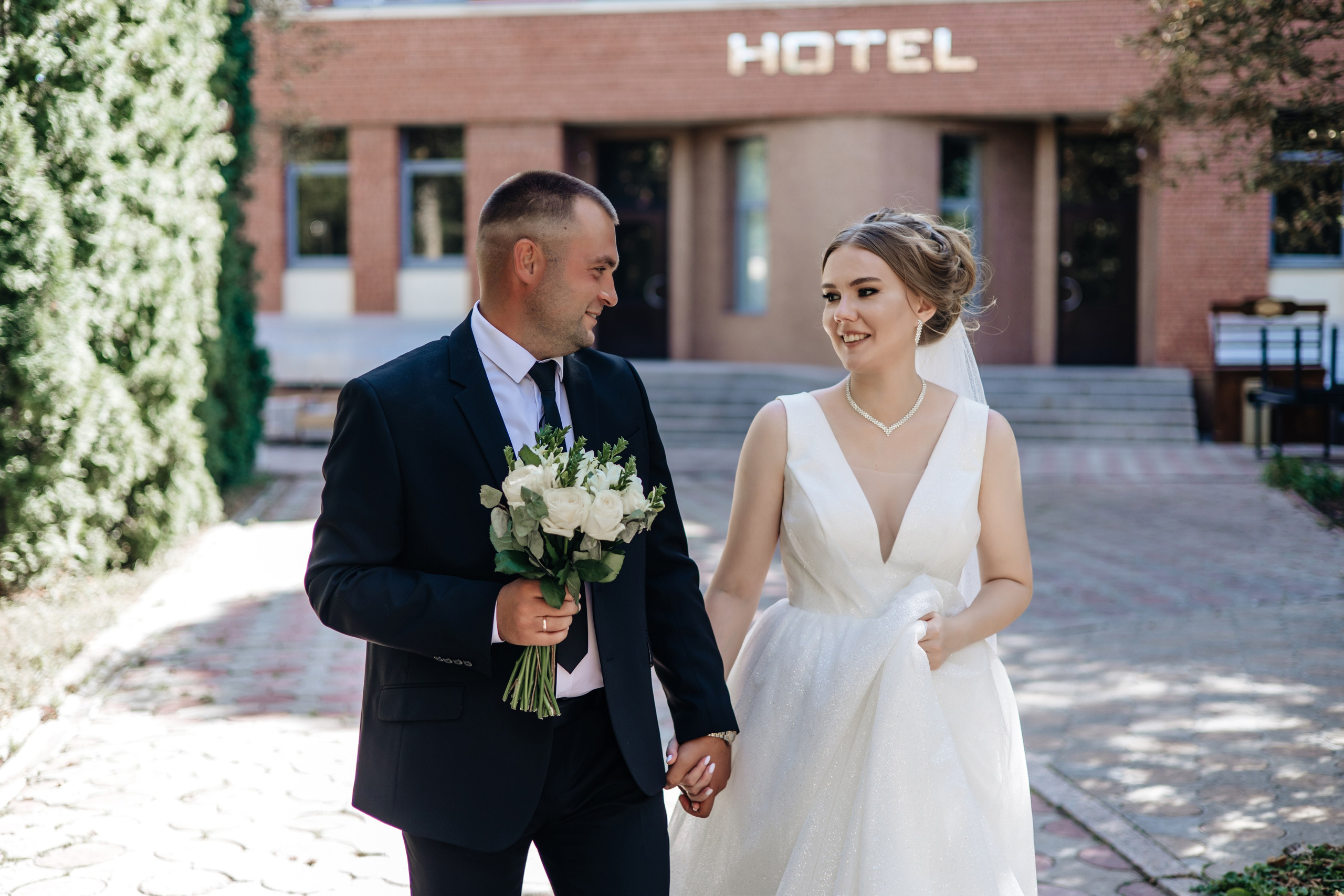 Свадебный анонс Вадим и Елена. Свадебный фотограф и видеограф Саша и Таня в Саратове